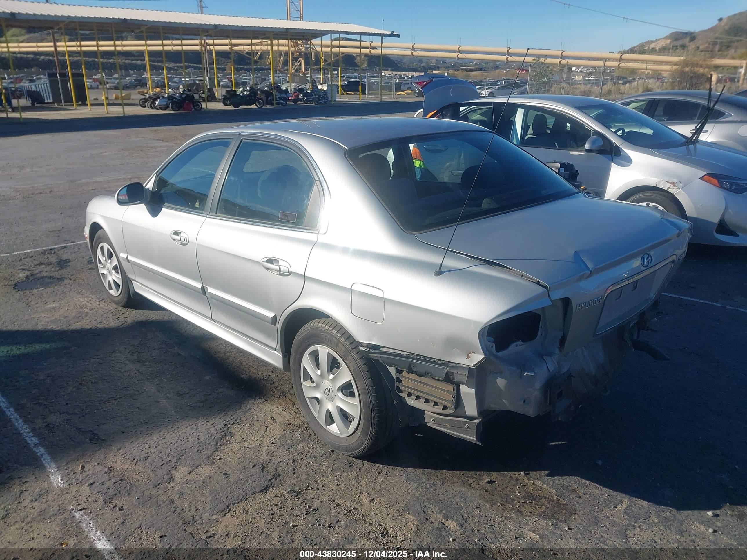 HYUNDAI SONATA image 3