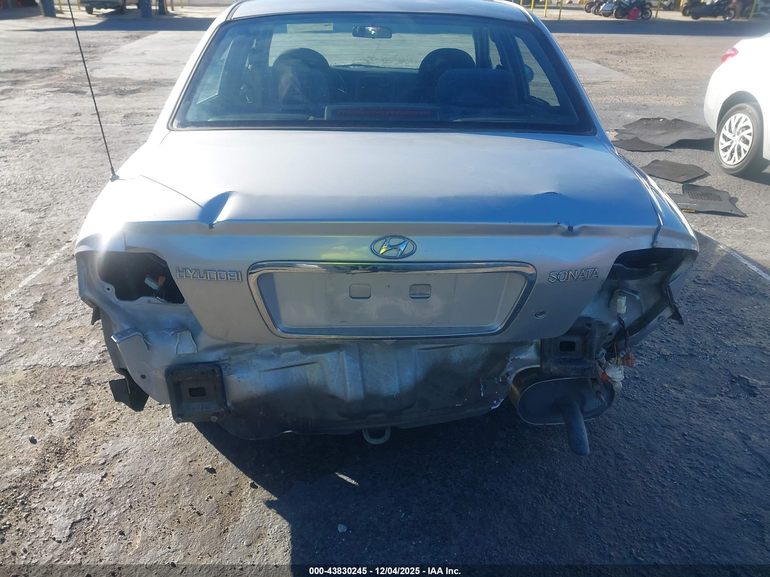 HYUNDAI SONATA image 6
