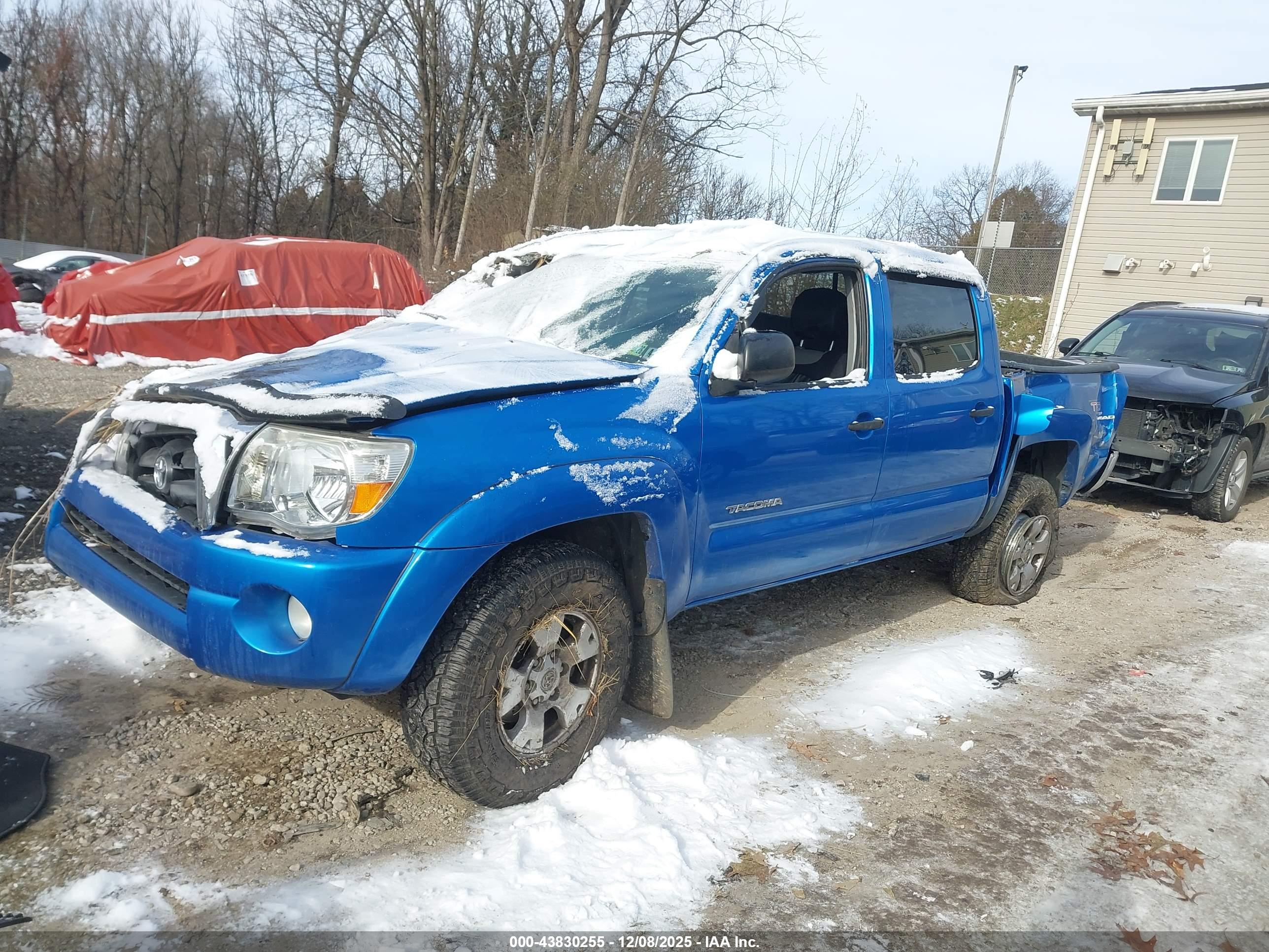 TOYOTA TACOMA image 2