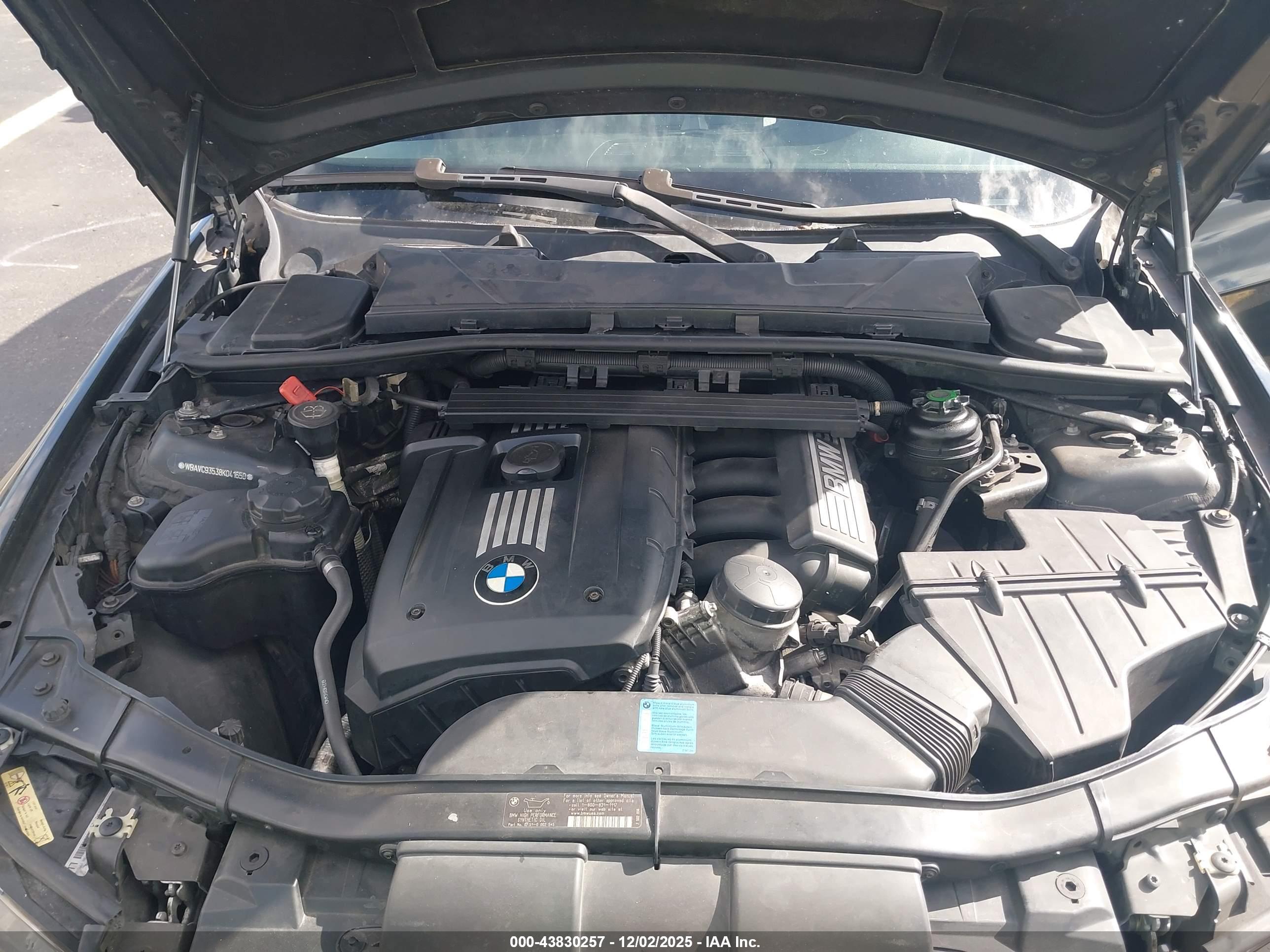 BMW 328XI image 10