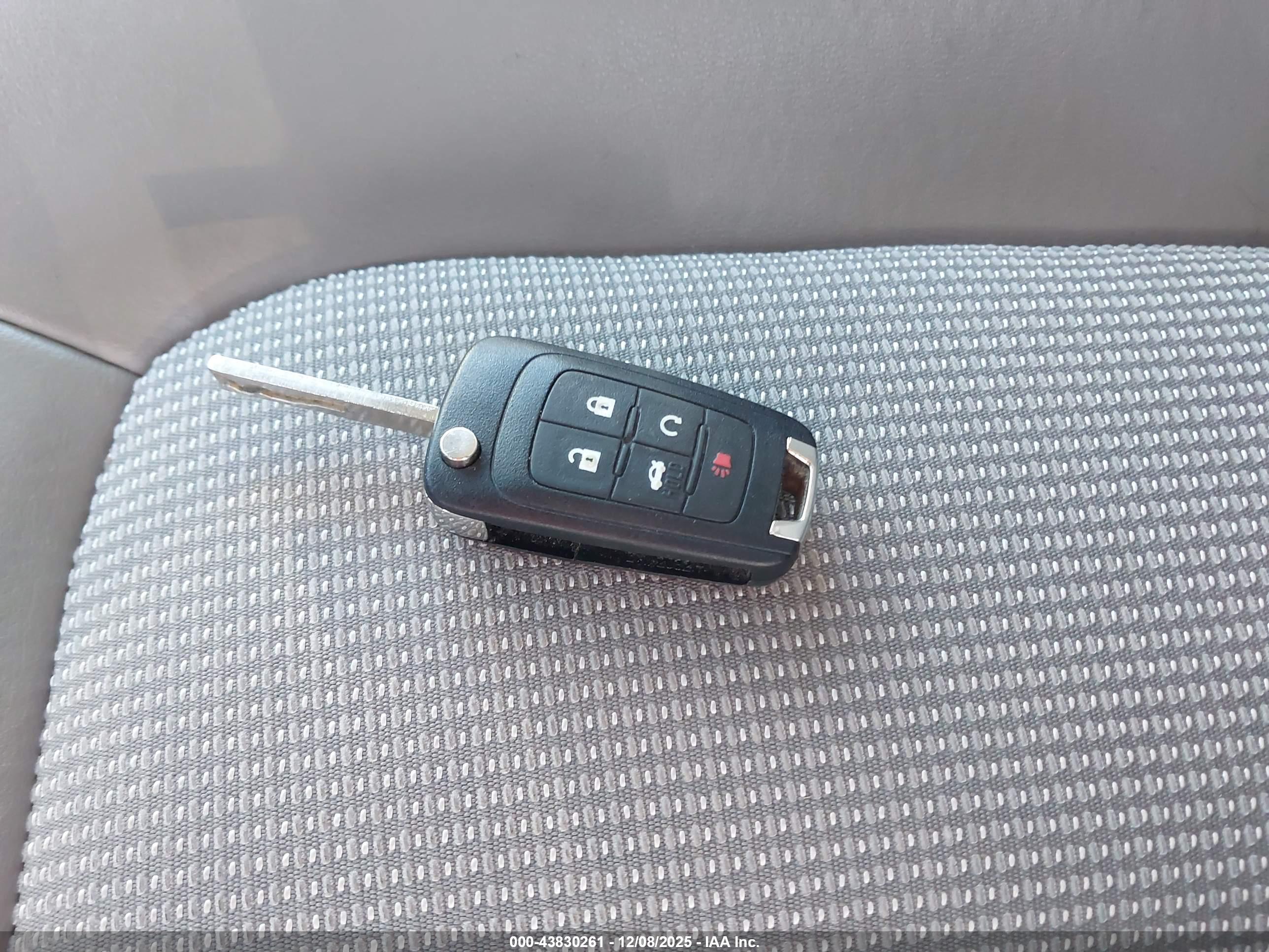 BUICK VERANO image 11