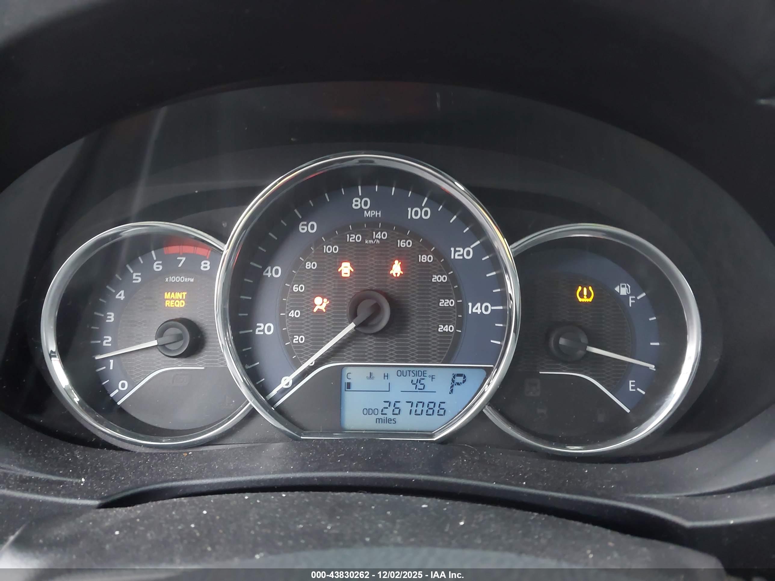 TOYOTA COROLLA image 7