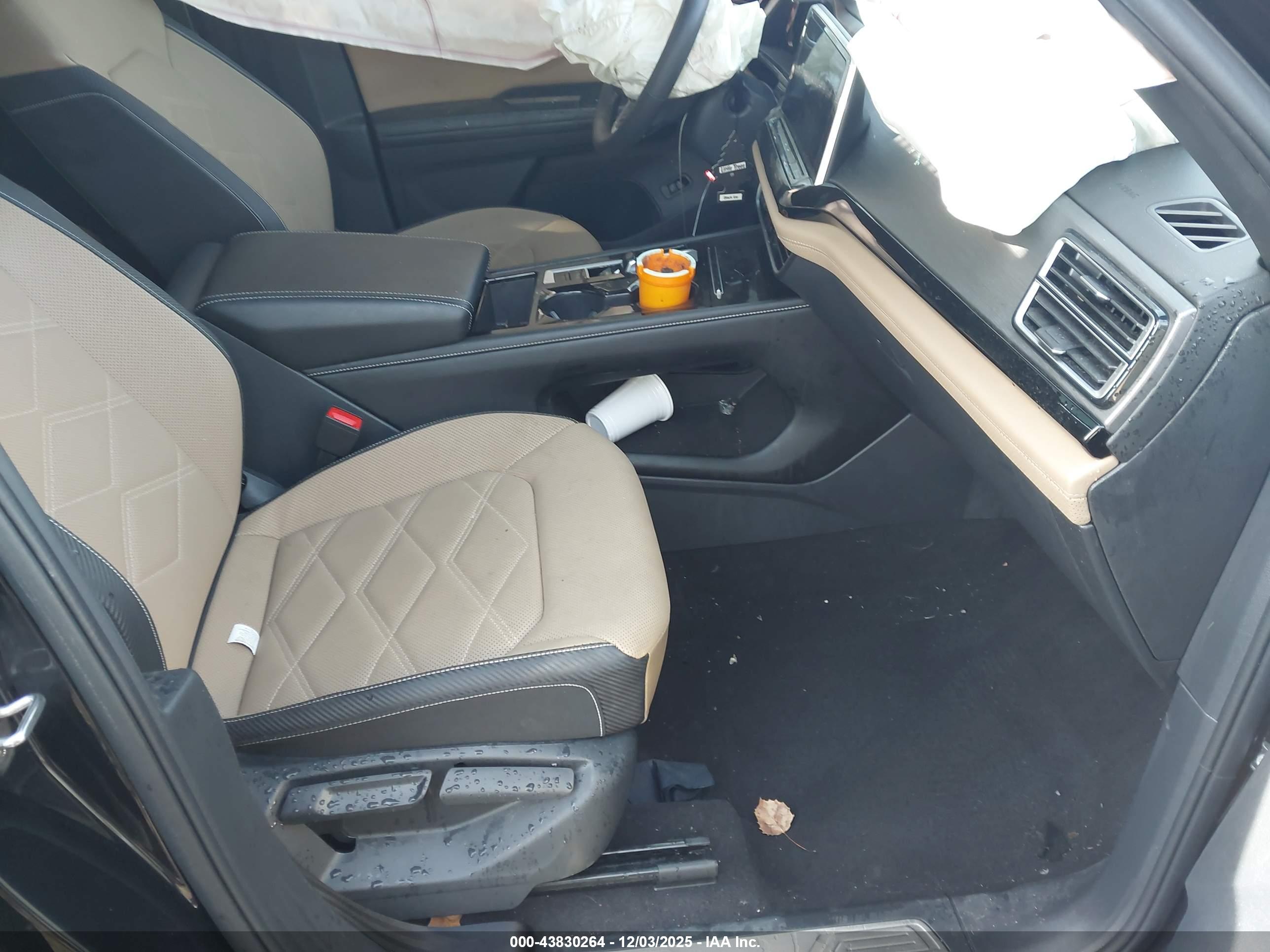 VOLKSWAGEN ATLAS image 5