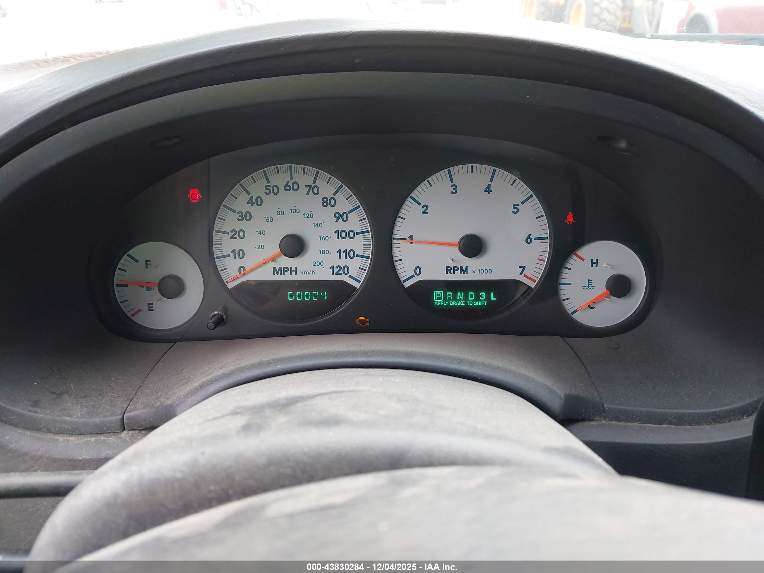 DODGE CARAVAN image 7