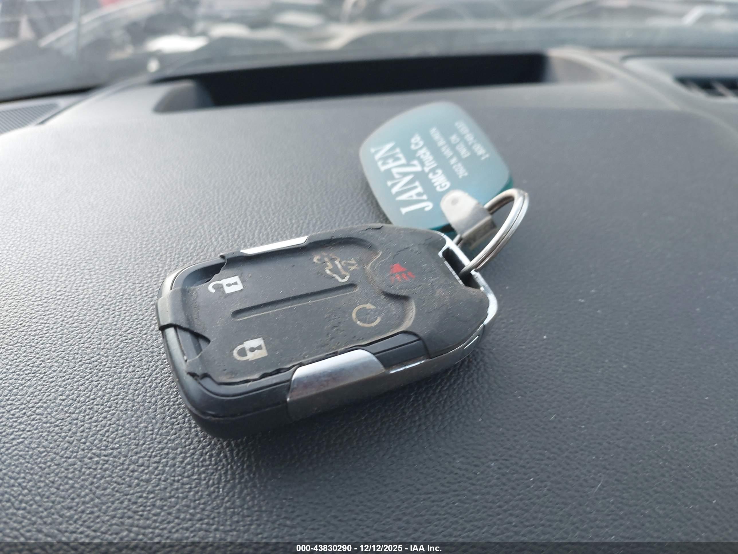 GMC SIERRA image 11