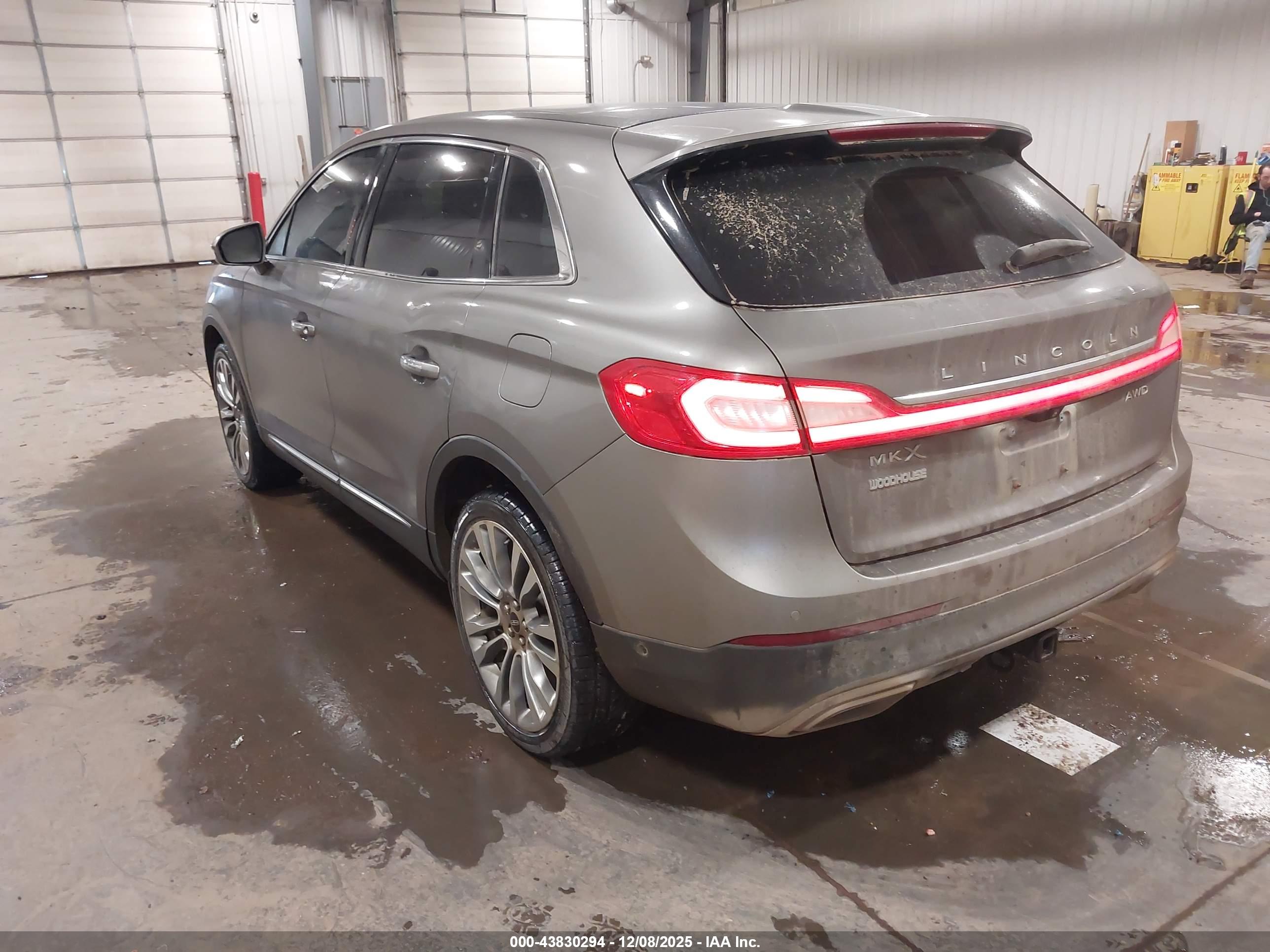 LINCOLN MKX image 3