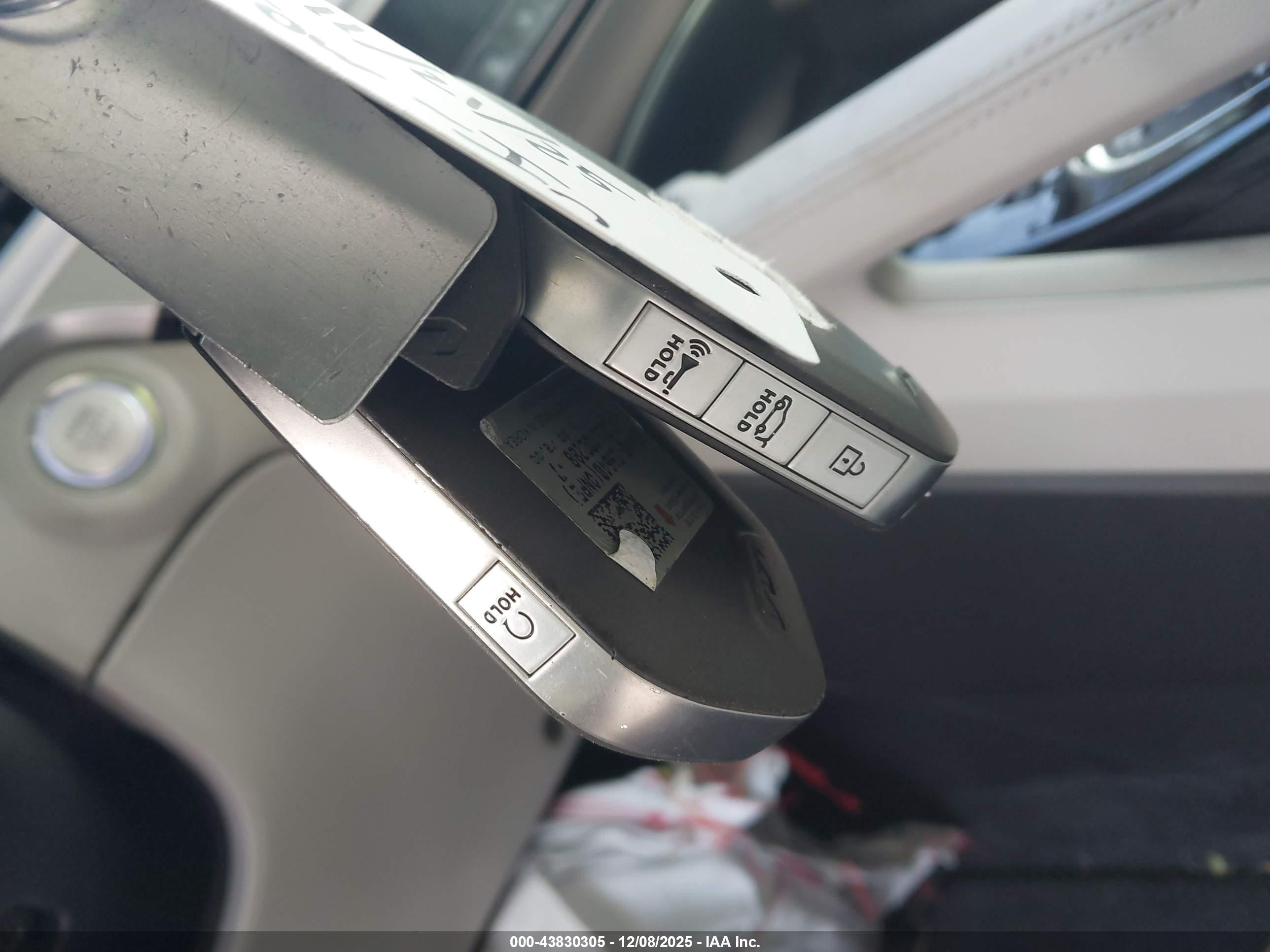 KIA TELLURIDE image 11