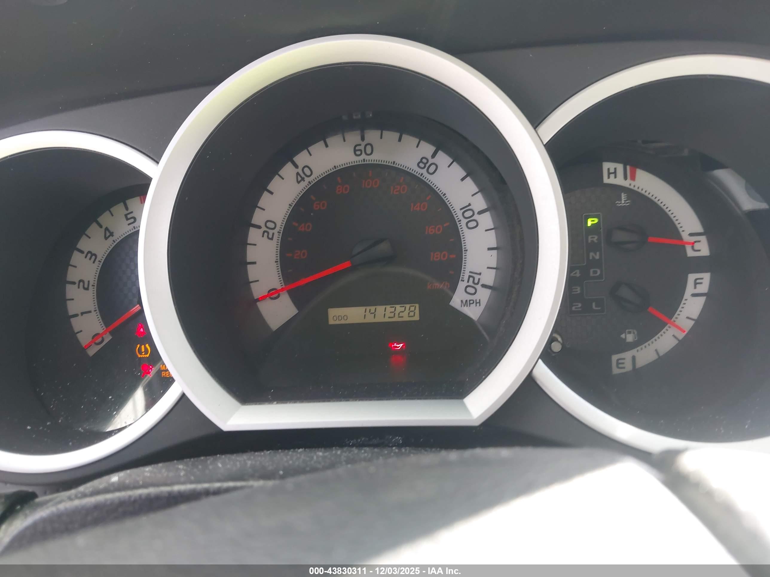 TOYOTA TACOMA image 7