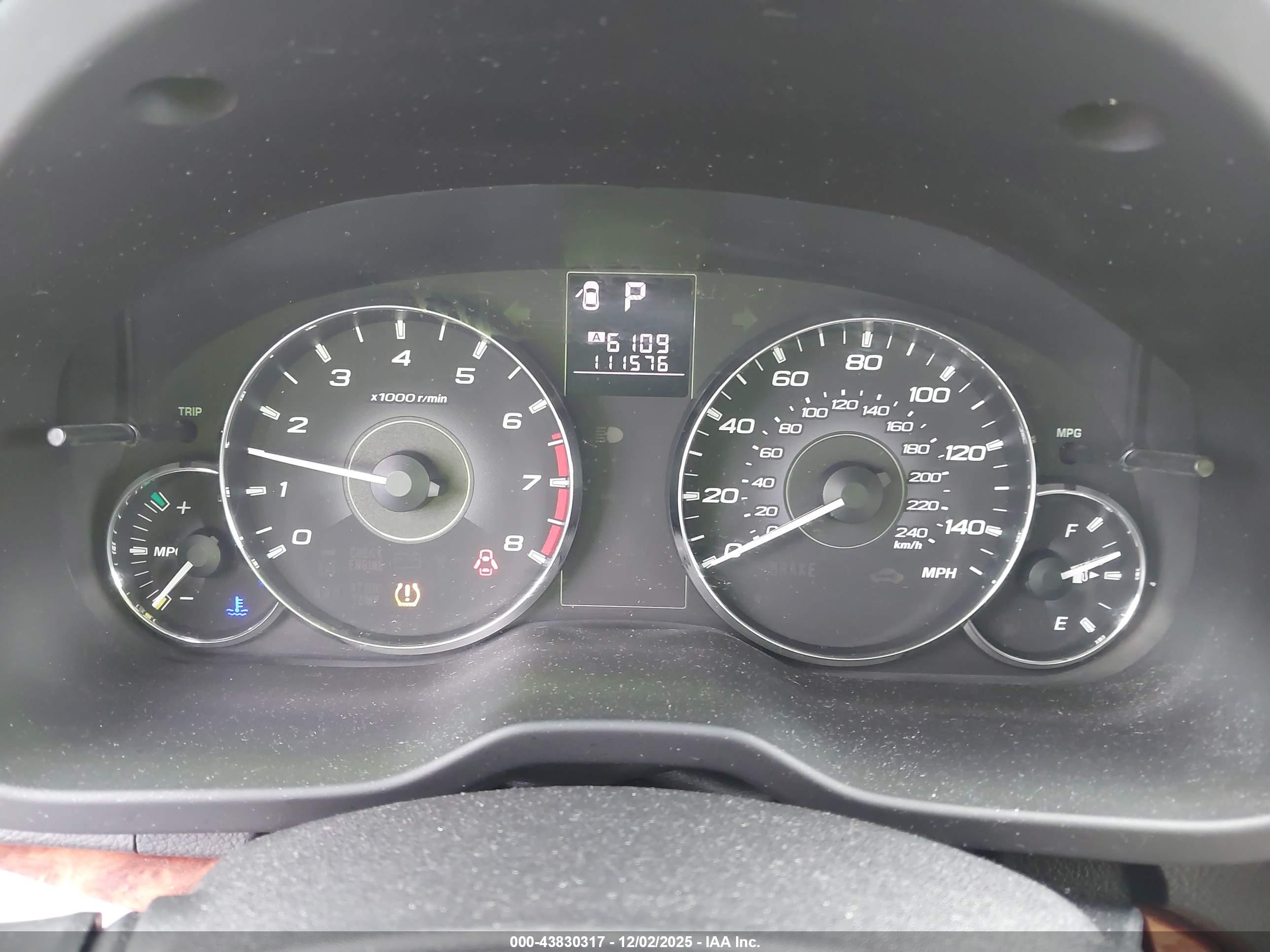 SUBARU OUTBACK image 7