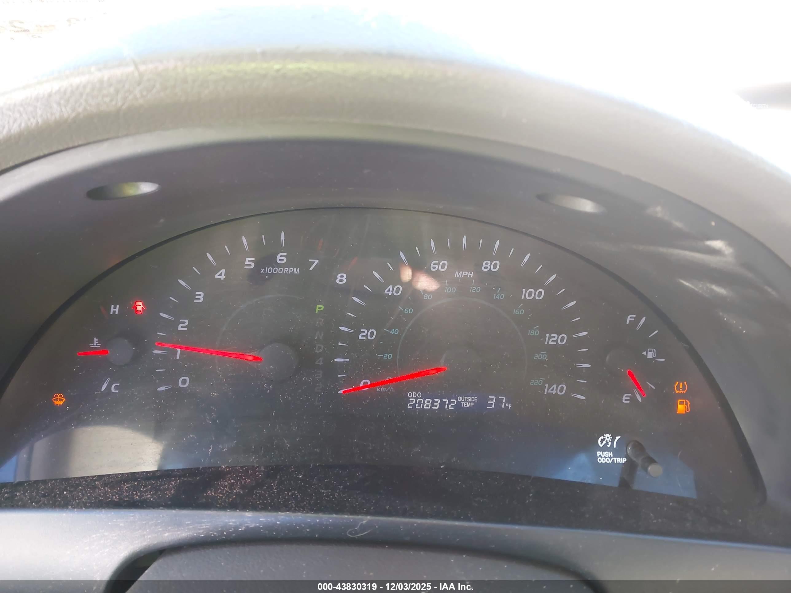 TOYOTA CAMRY image 7