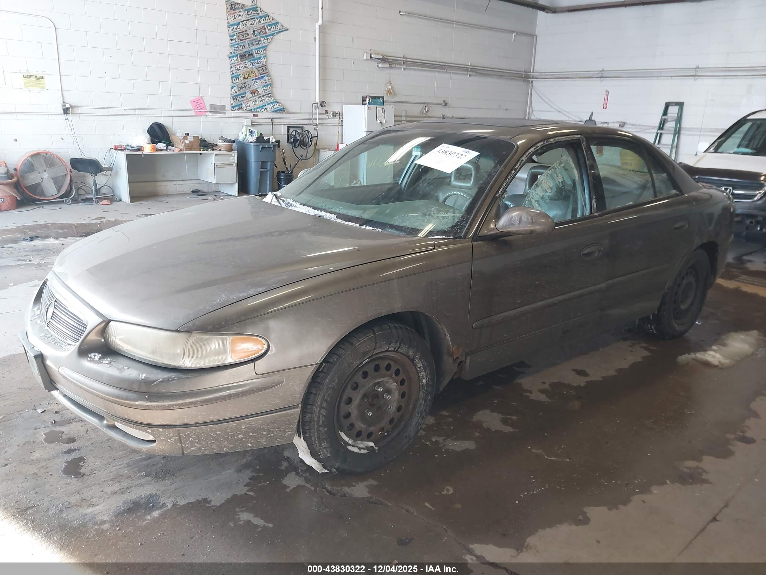BUICK REGAL image 2