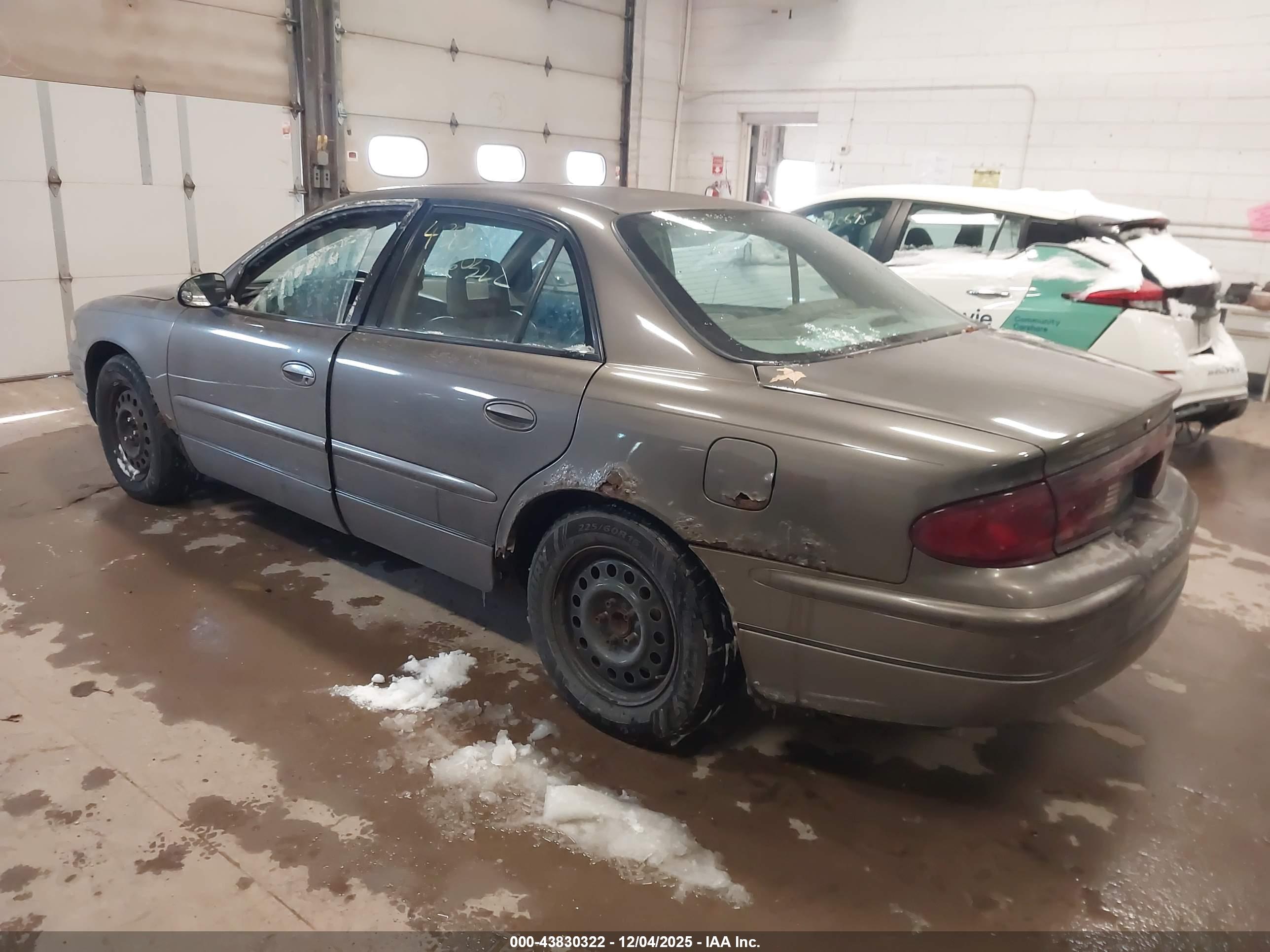 BUICK REGAL image 3