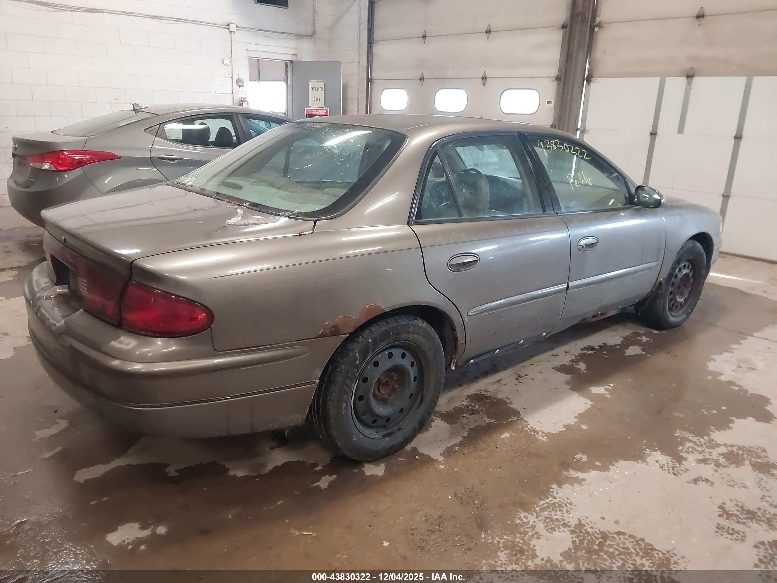 BUICK REGAL image 4
