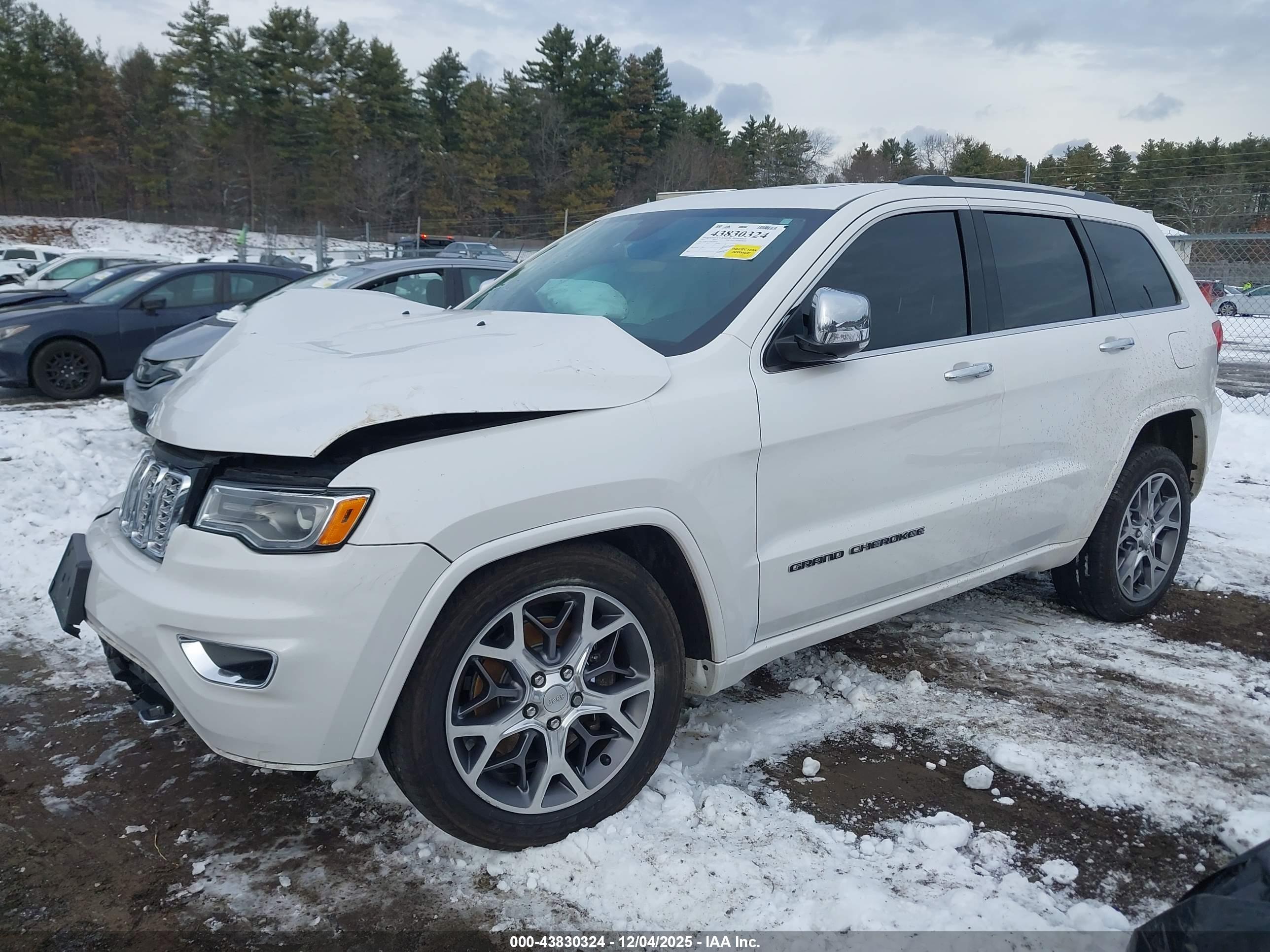 JEEP GRAND image 2
