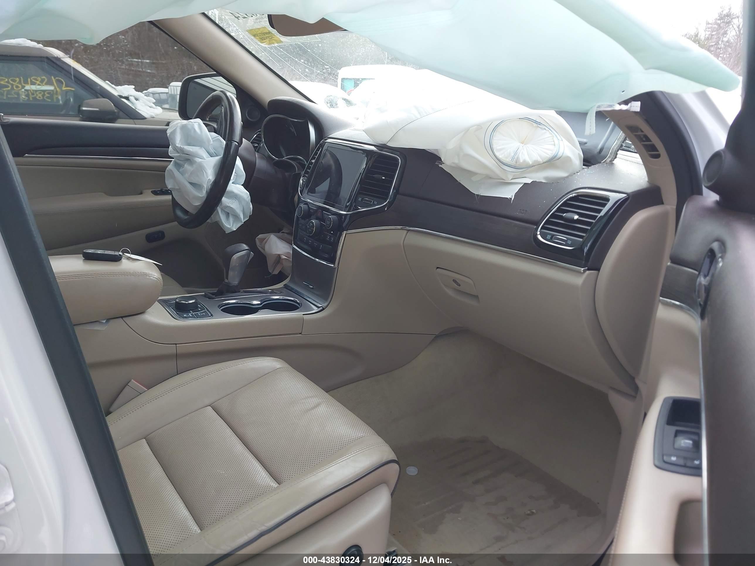 JEEP GRAND image 5