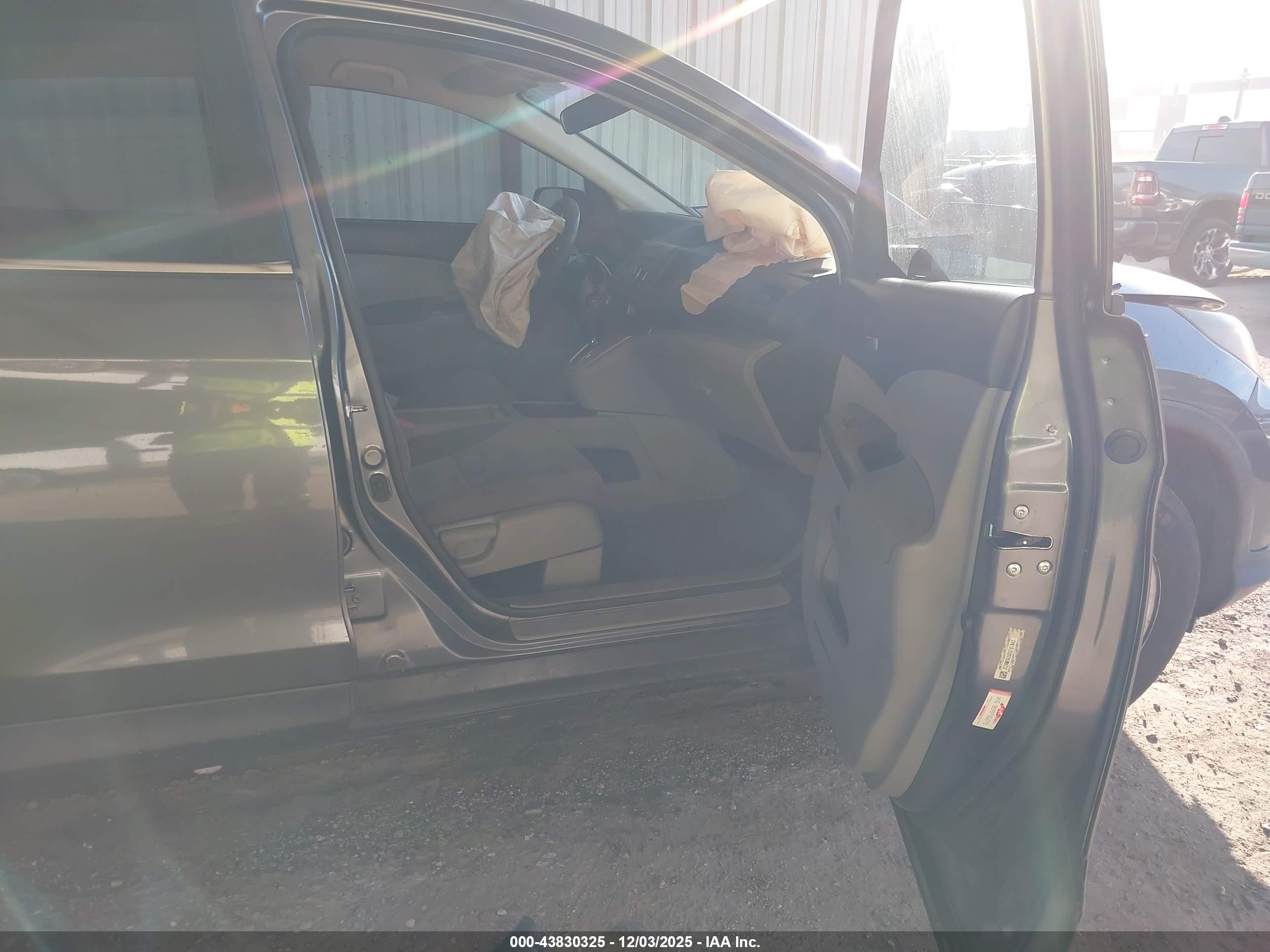 HONDA CR-V image 5