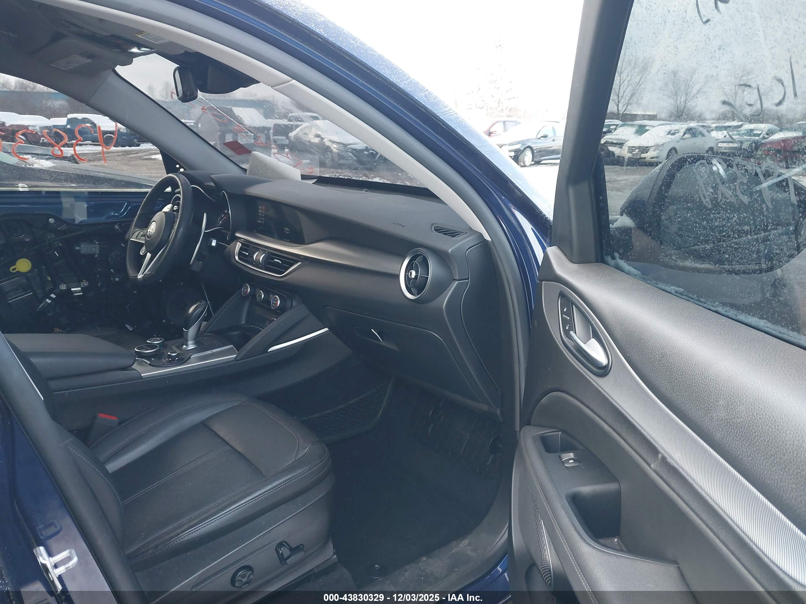ALFA ROMEO image 5