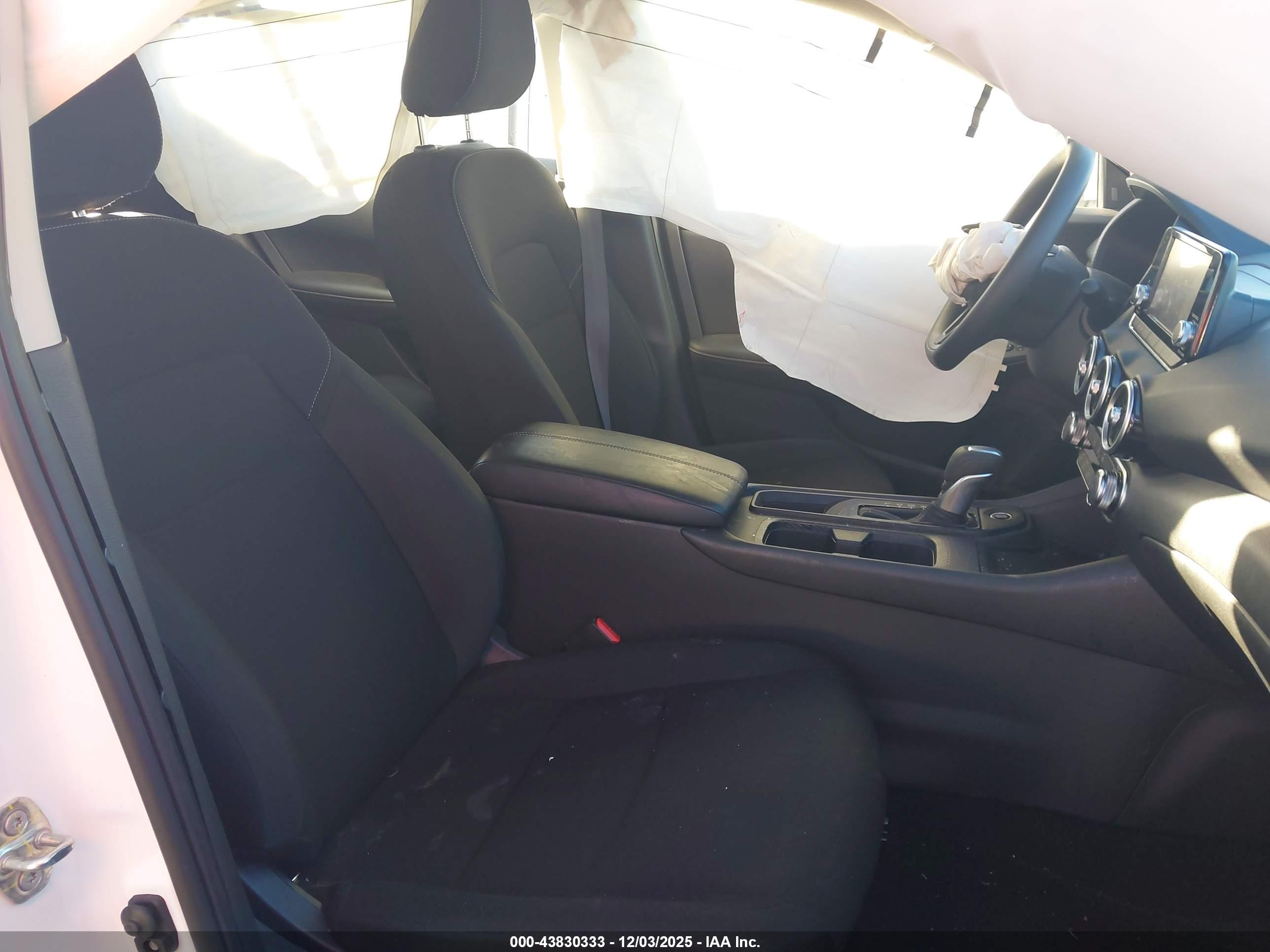 NISSAN SENTRA image 5