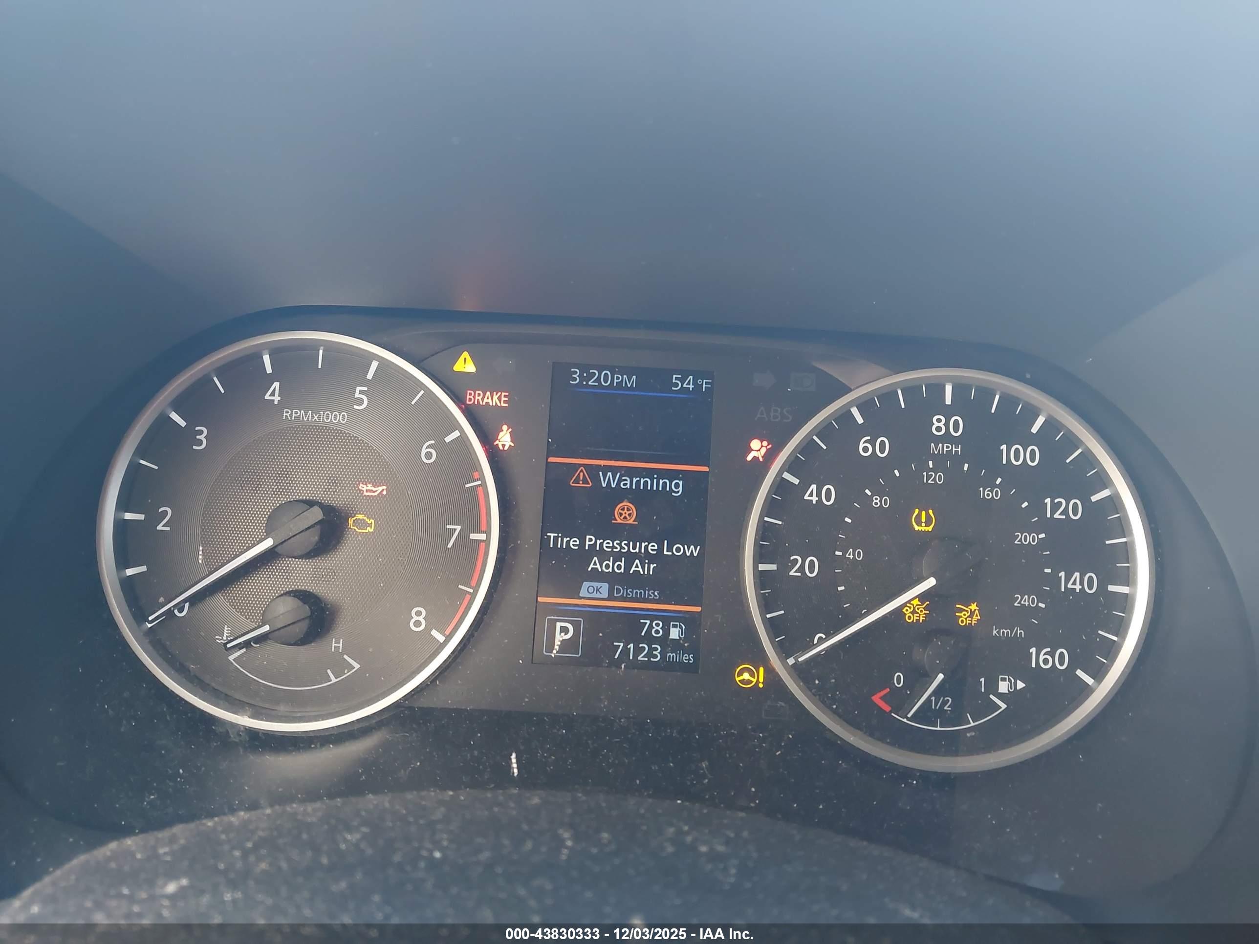 NISSAN SENTRA image 7