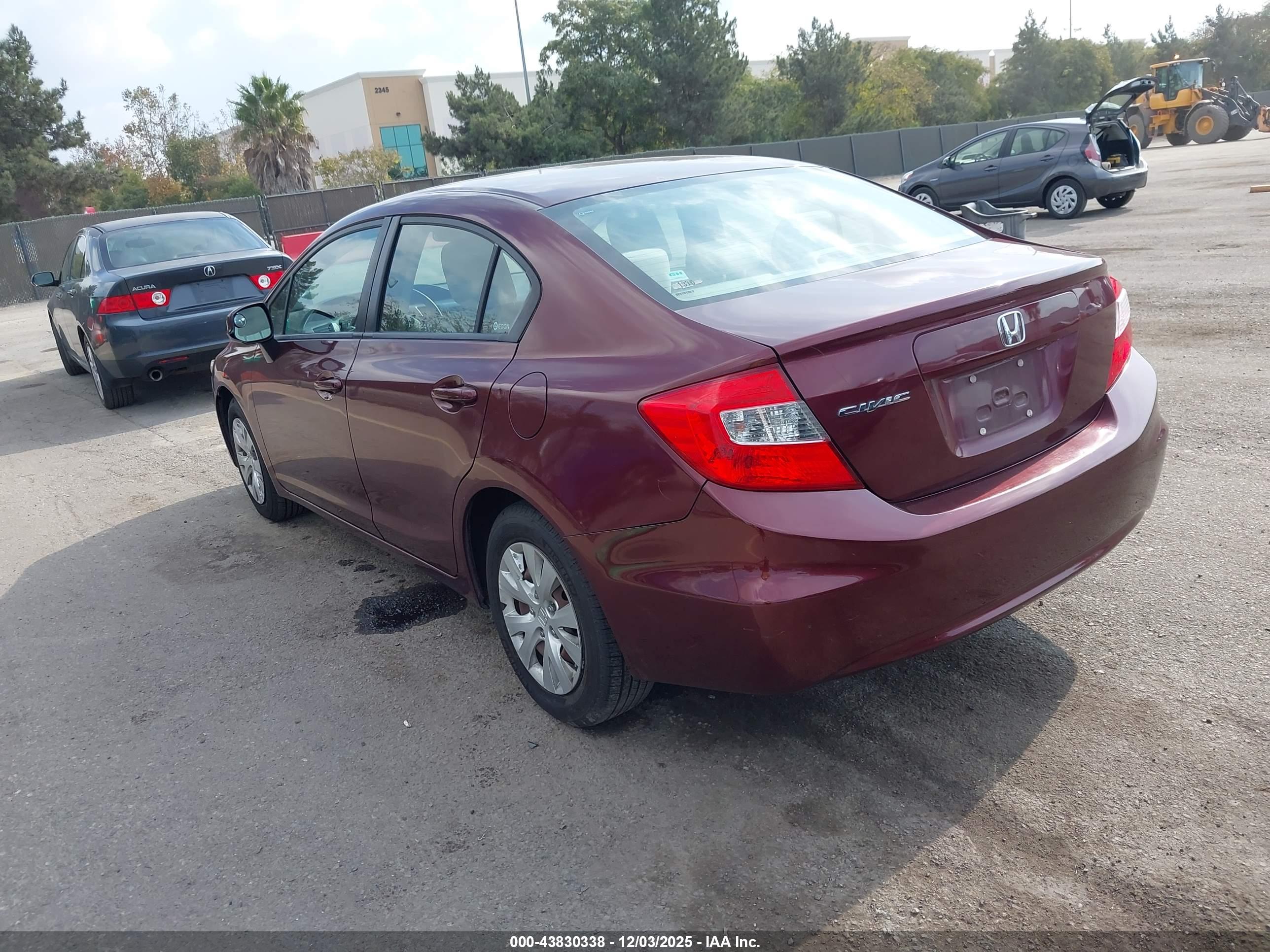 HONDA CIVIC image 3