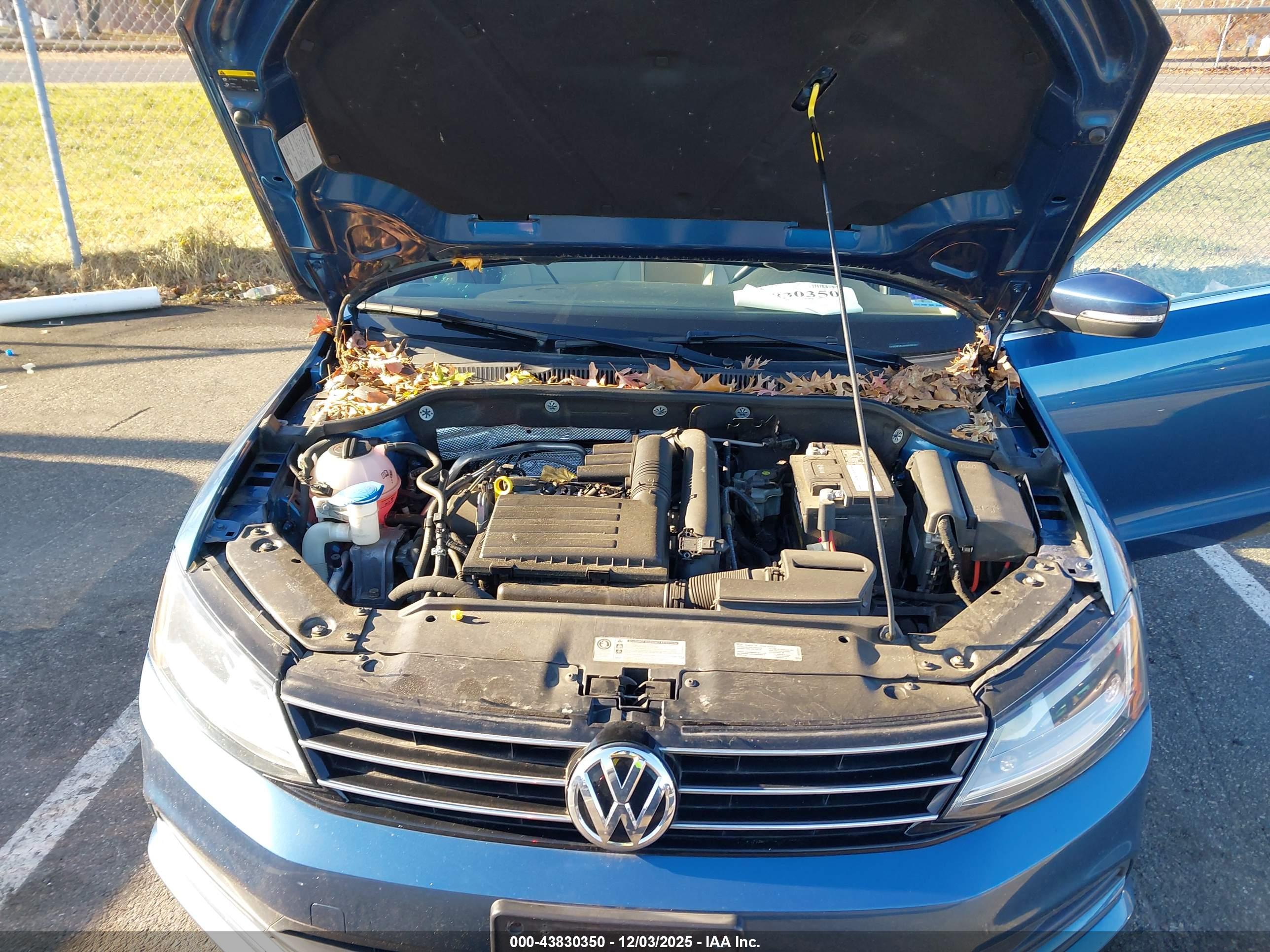 VOLKSWAGEN JETTA image 10