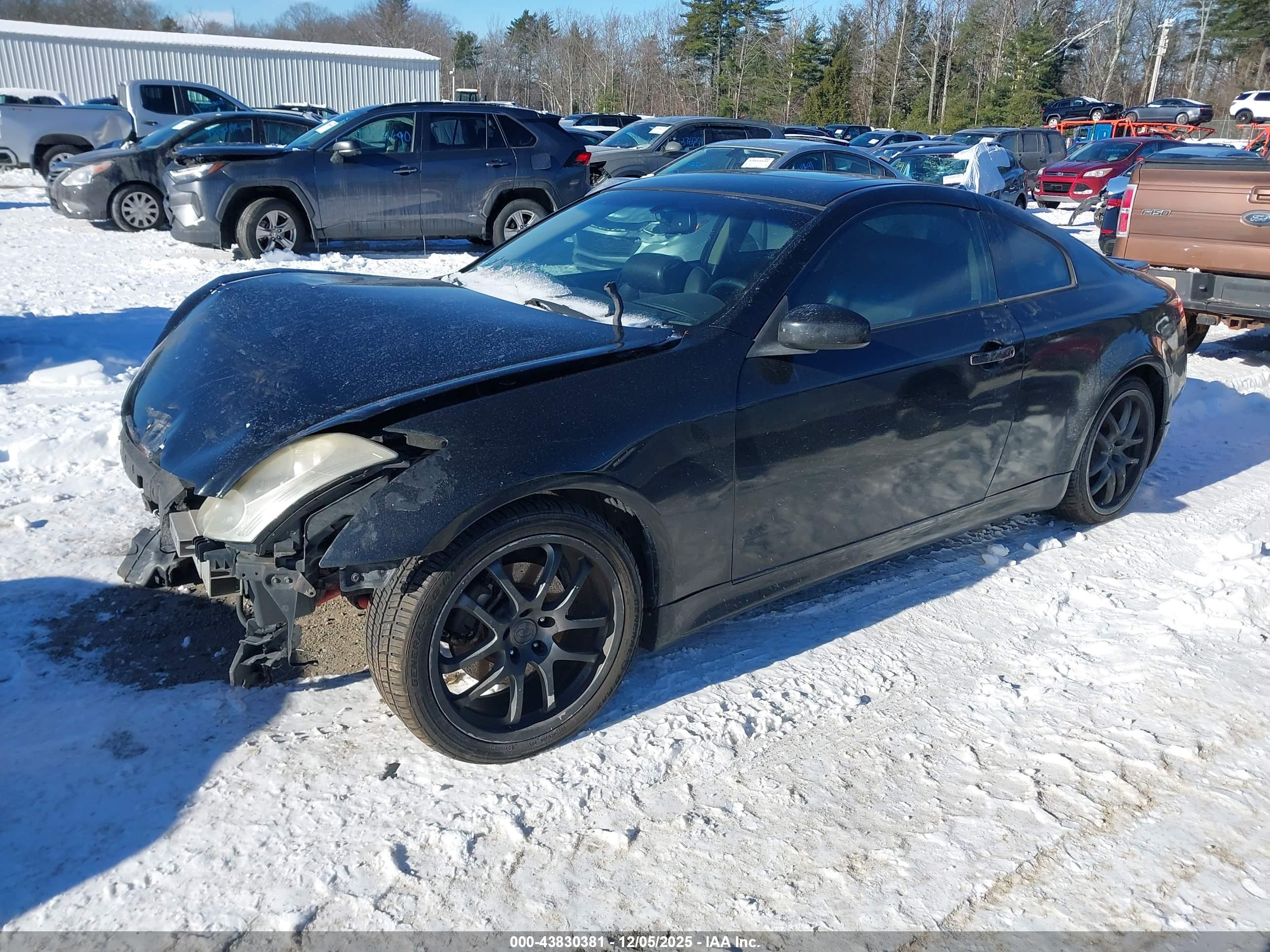 INFINITI G35 image 2