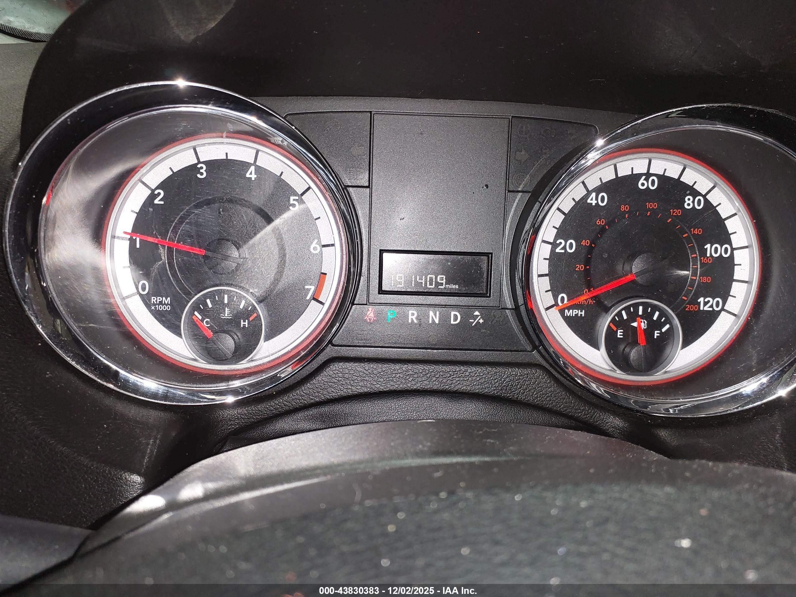 DODGE GRAND image 7