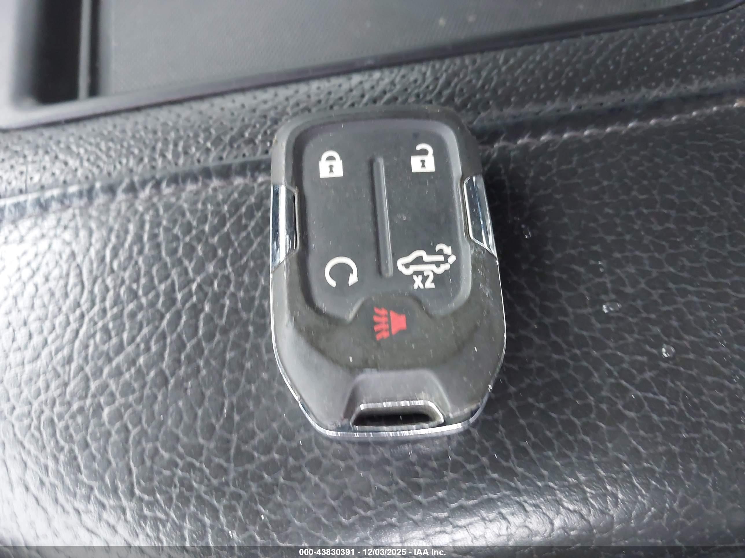 GMC SIERRA image 11