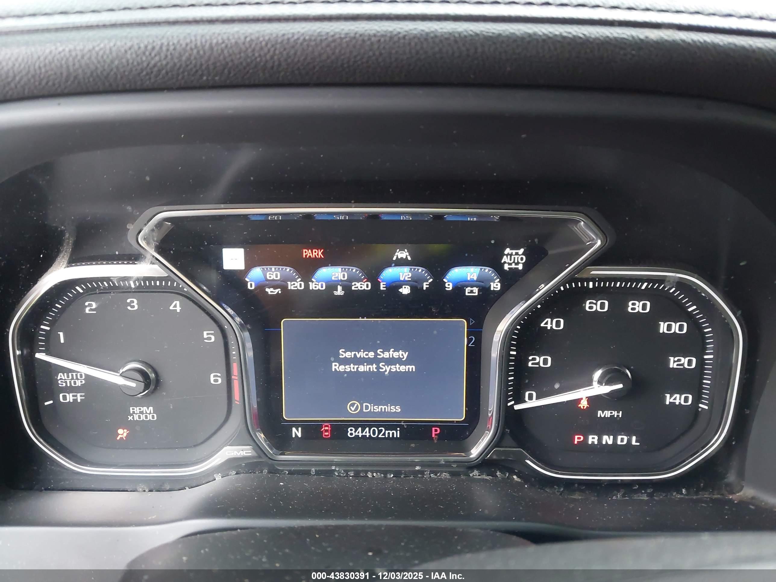 GMC SIERRA image 7