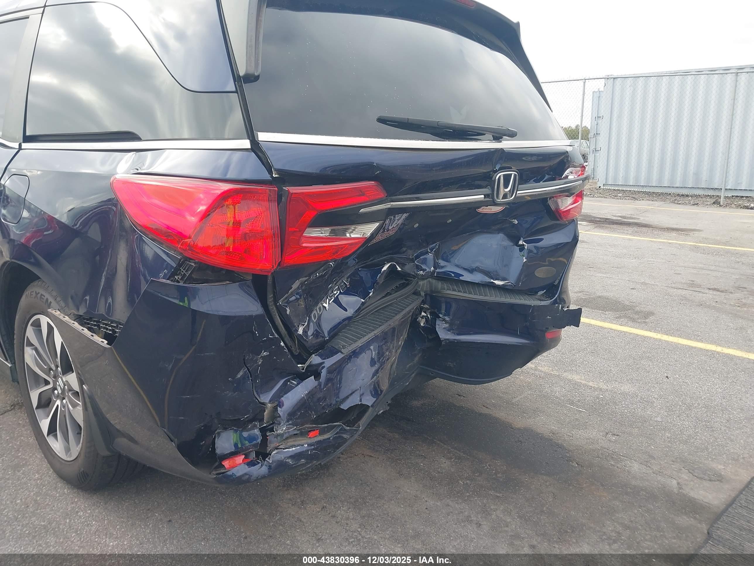 HONDA ODYSSEY image 6