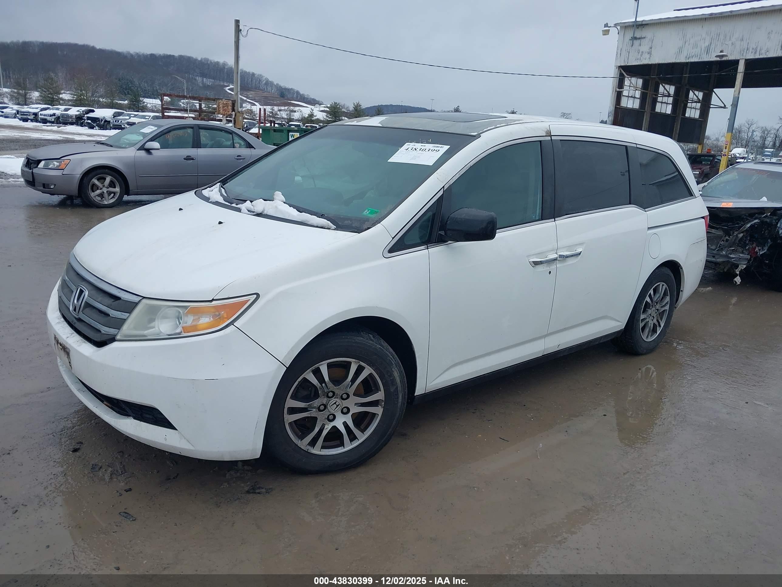 HONDA ODYSSEY image 2