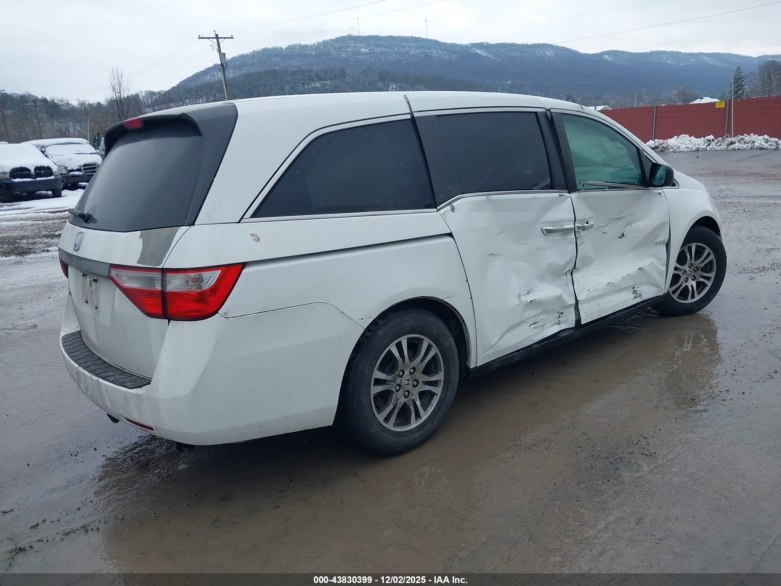 HONDA ODYSSEY image 4