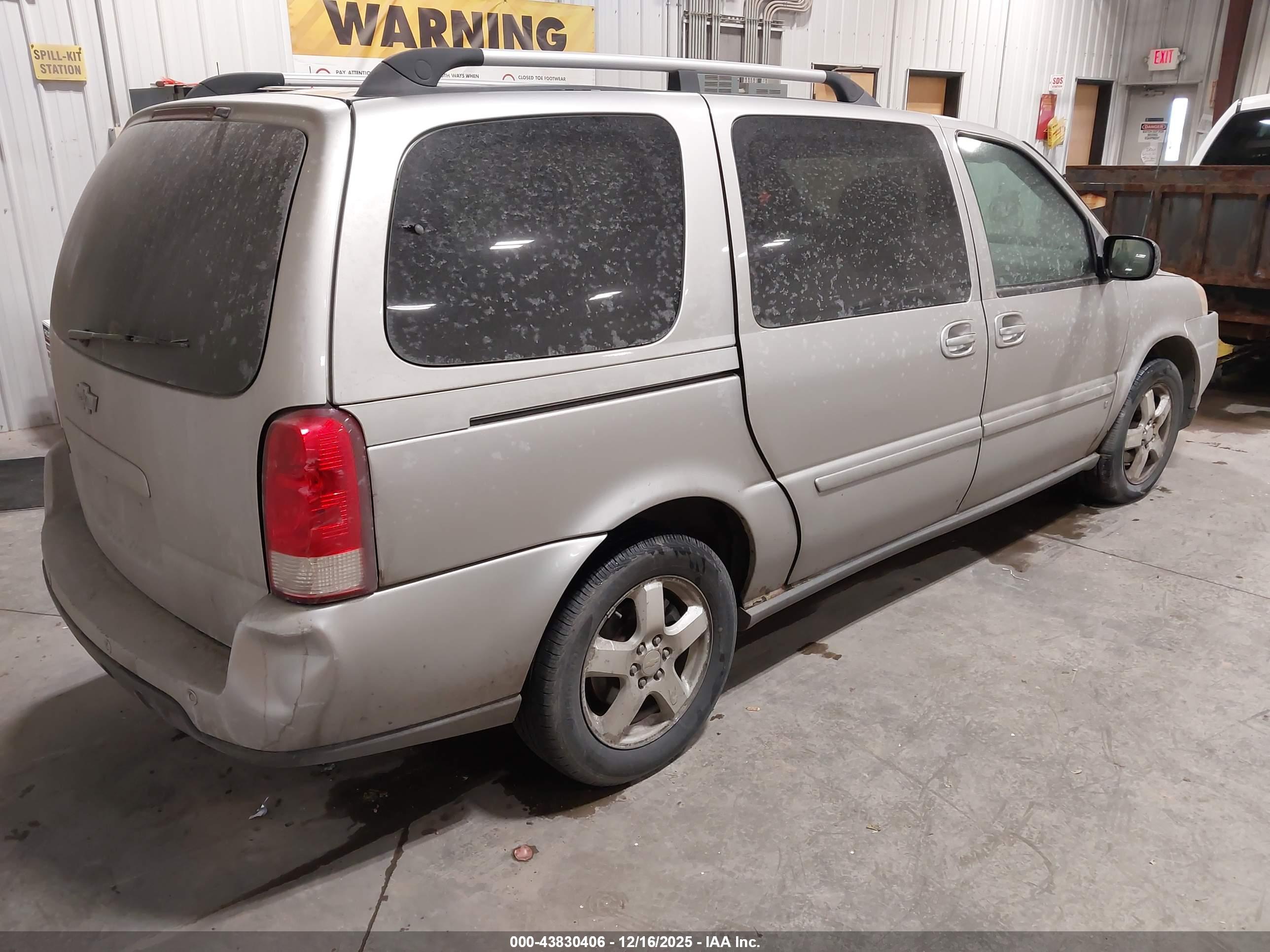 CHEVROLET UPLANDER image 4