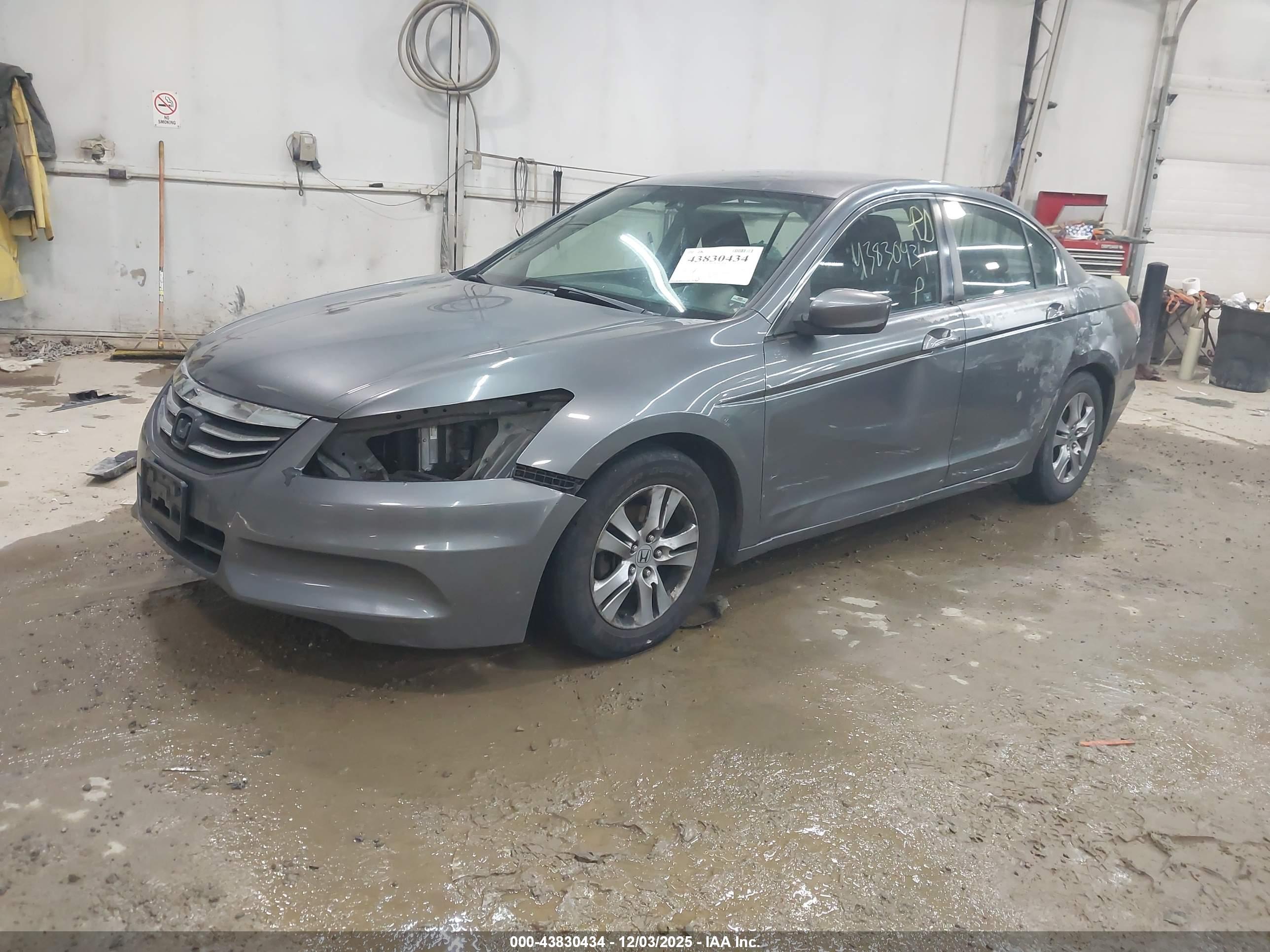 HONDA ACCORD image 2