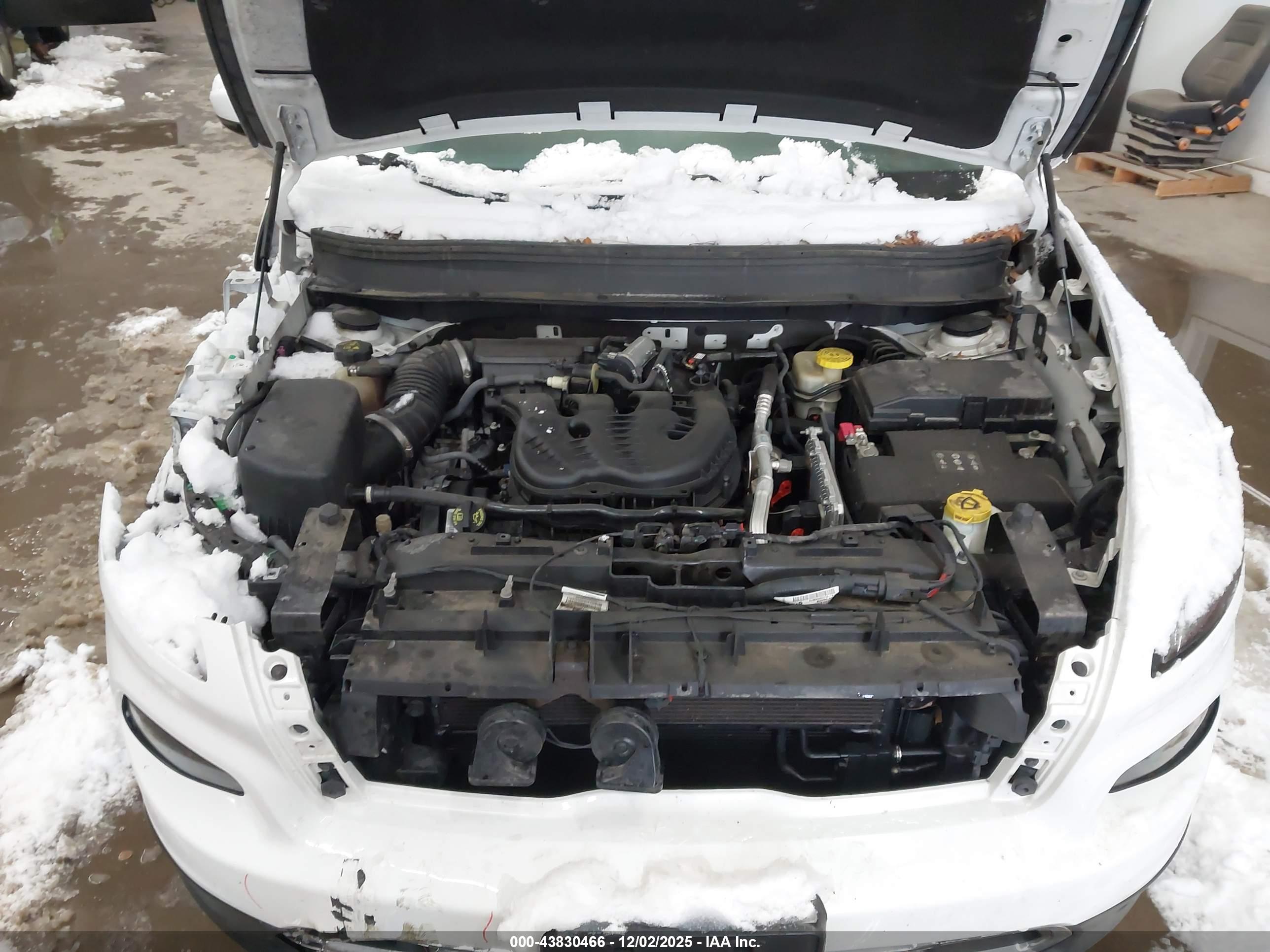 JEEP CHEROKEE image 10