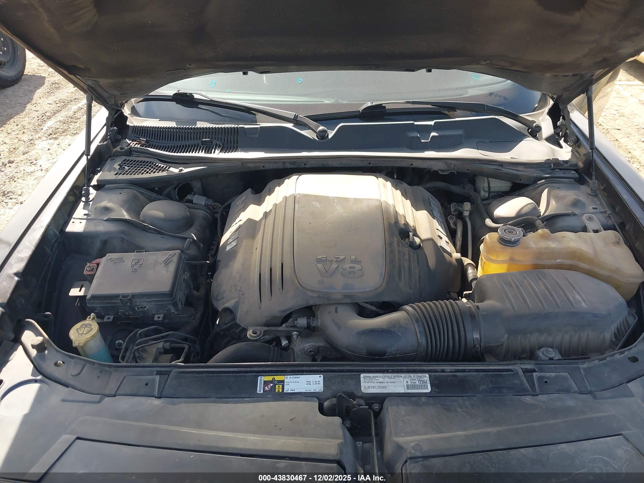 DODGE CHALLENGER image 10