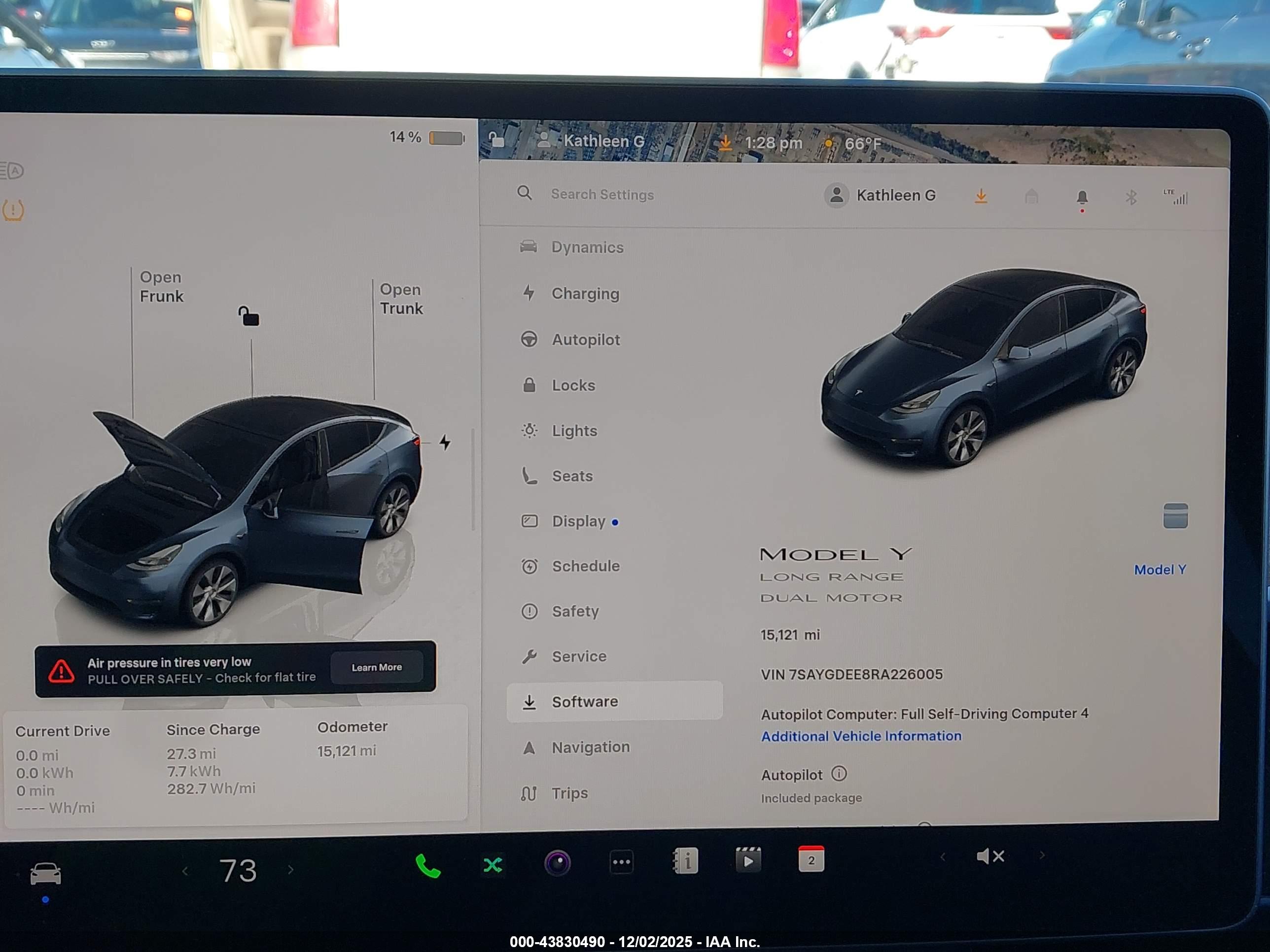 TESLA MODEL image 7
