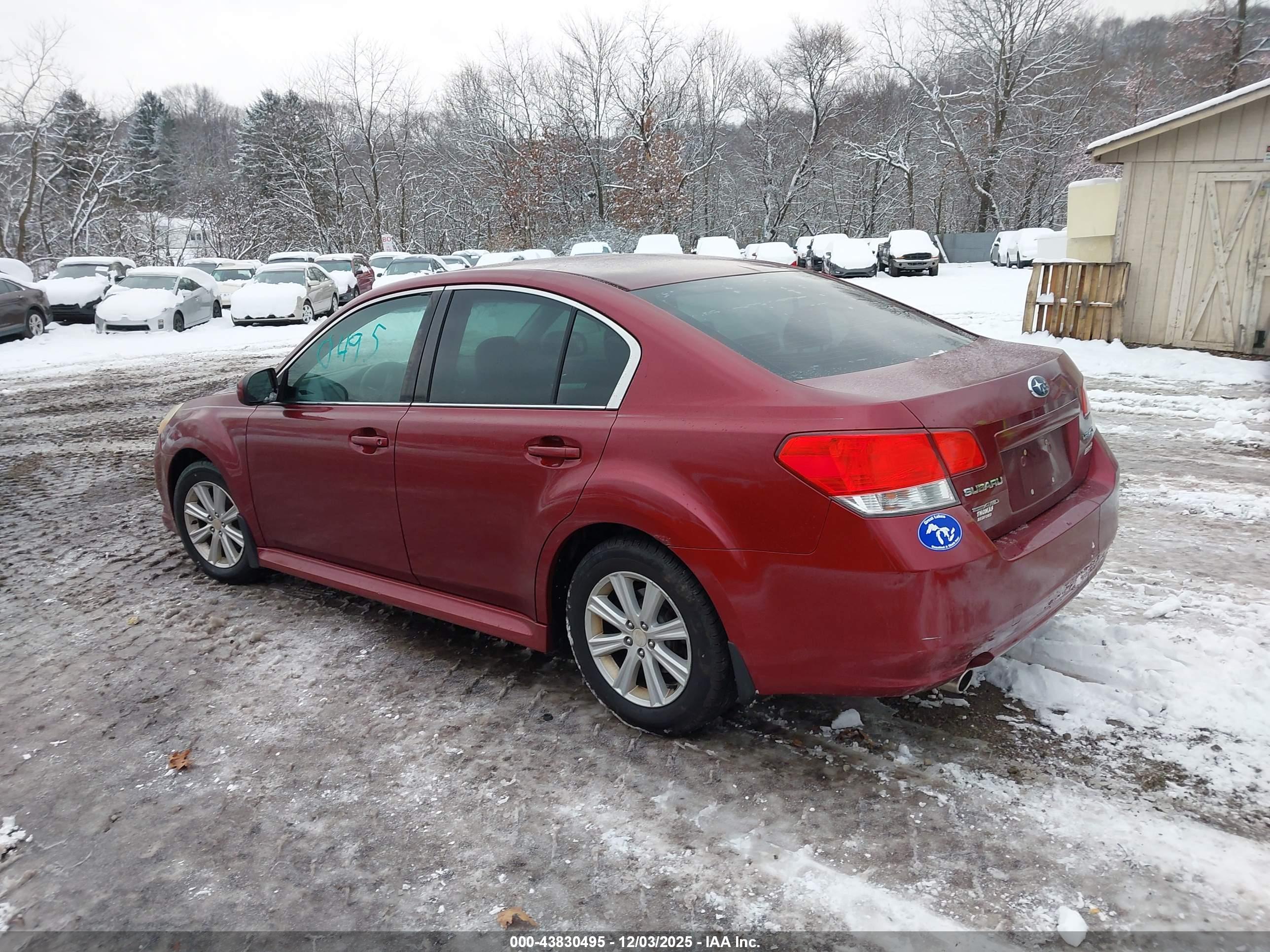 SUBARU LEGACY image 3