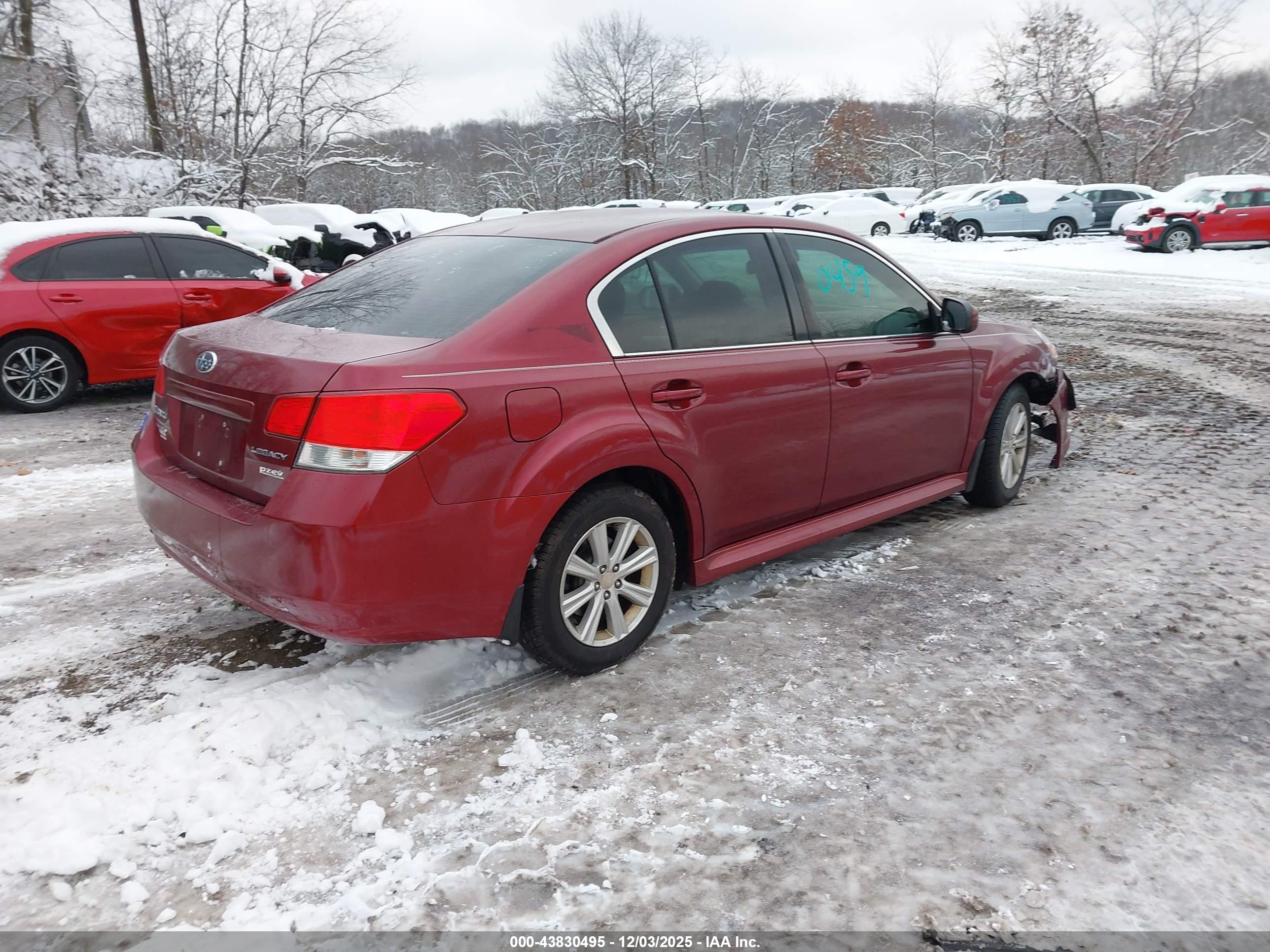 SUBARU LEGACY image 4