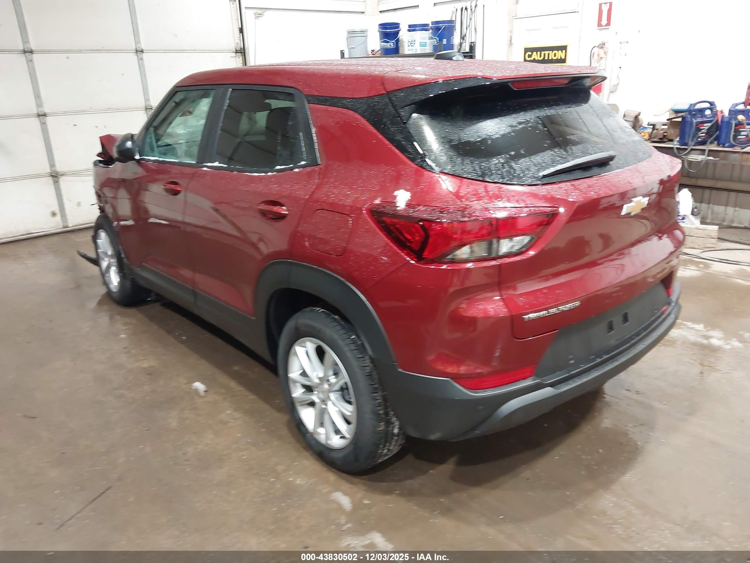 CHEVROLET TRAILBLAZER image 3