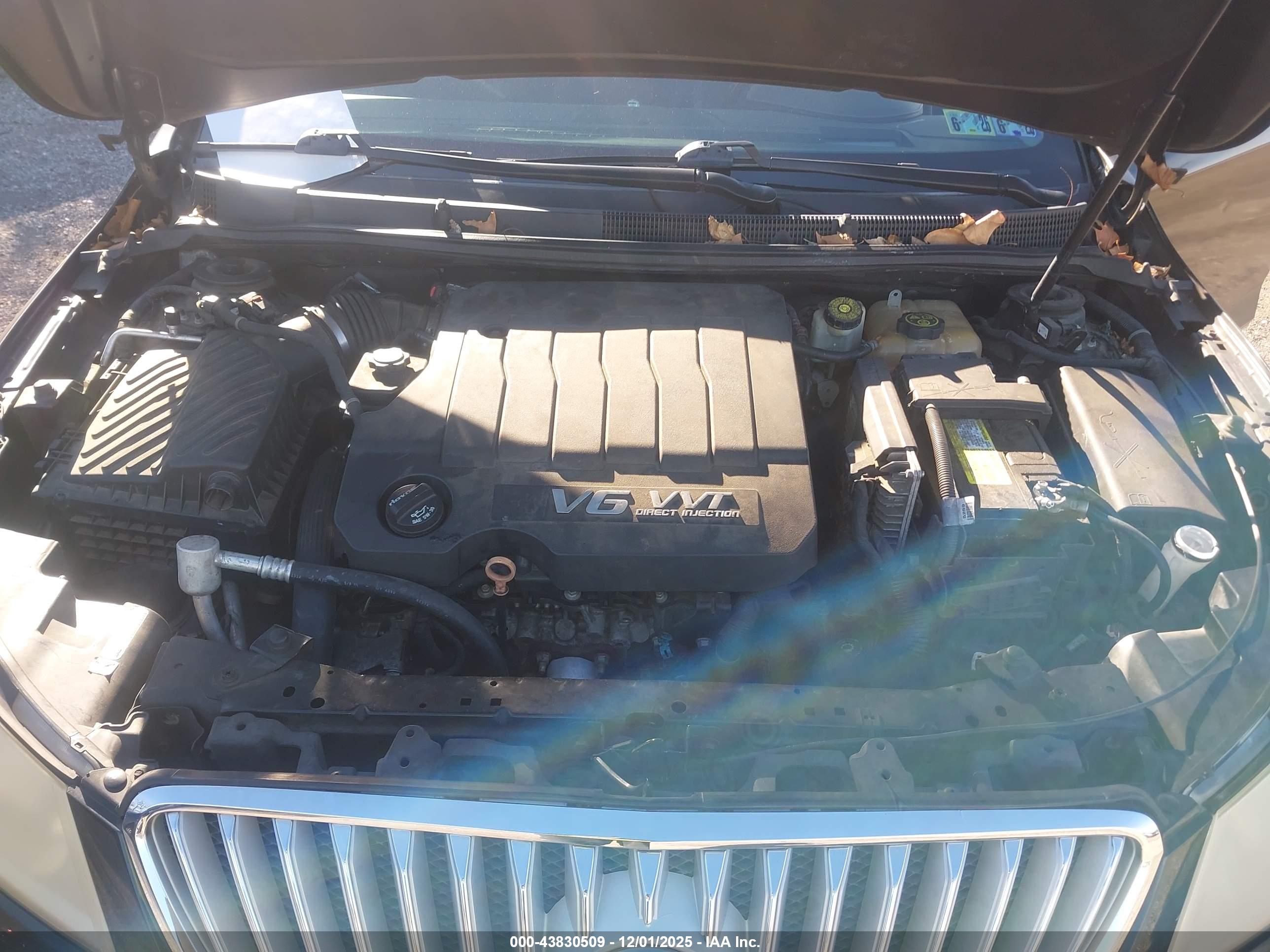 BUICK LACROSSE image 10