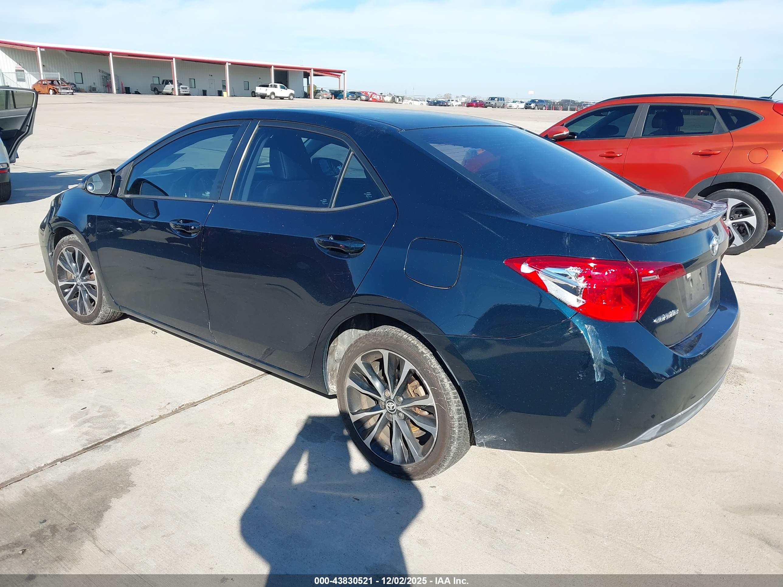TOYOTA COROLLA image 3