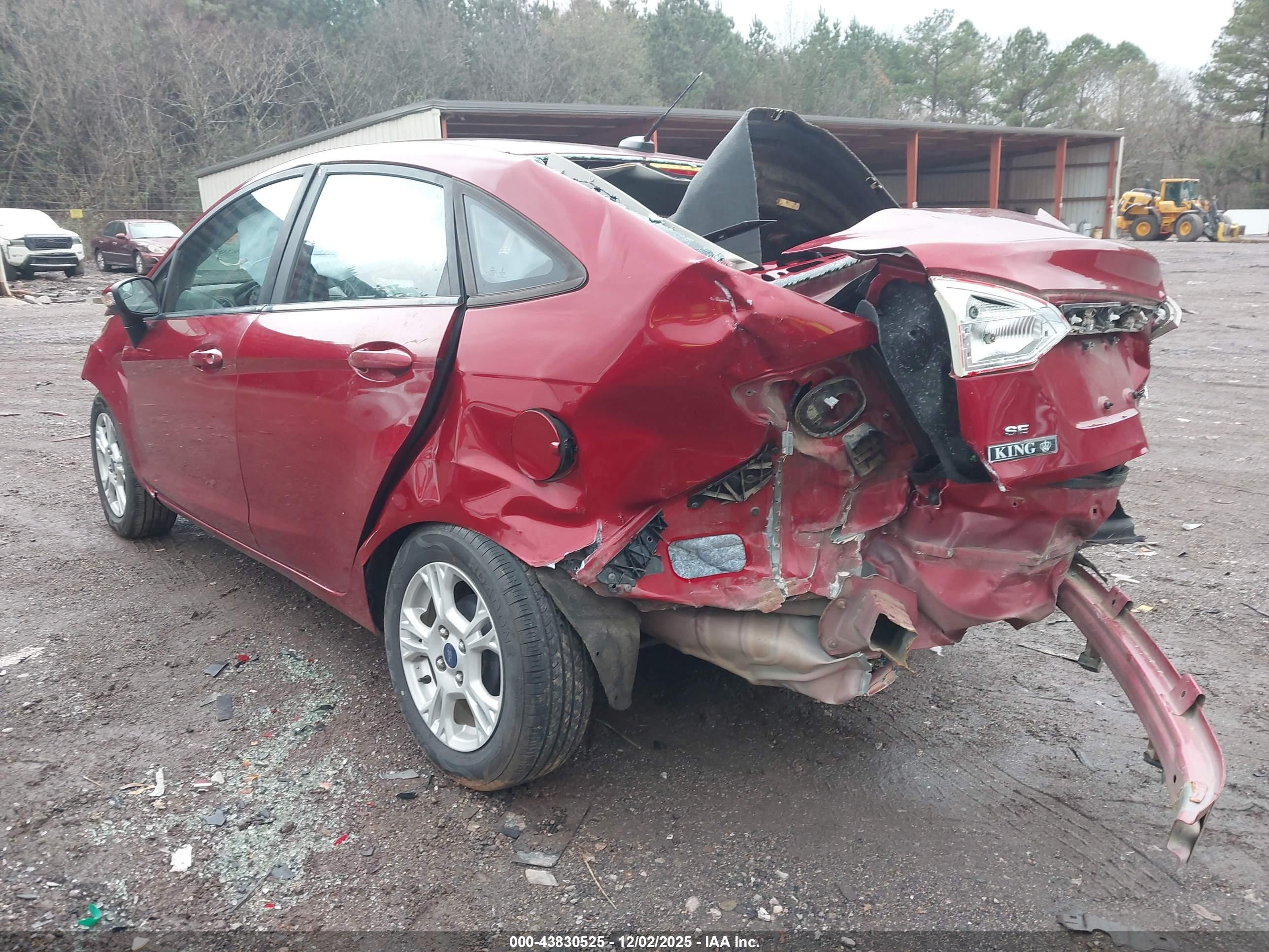 FORD FIESTA image 3