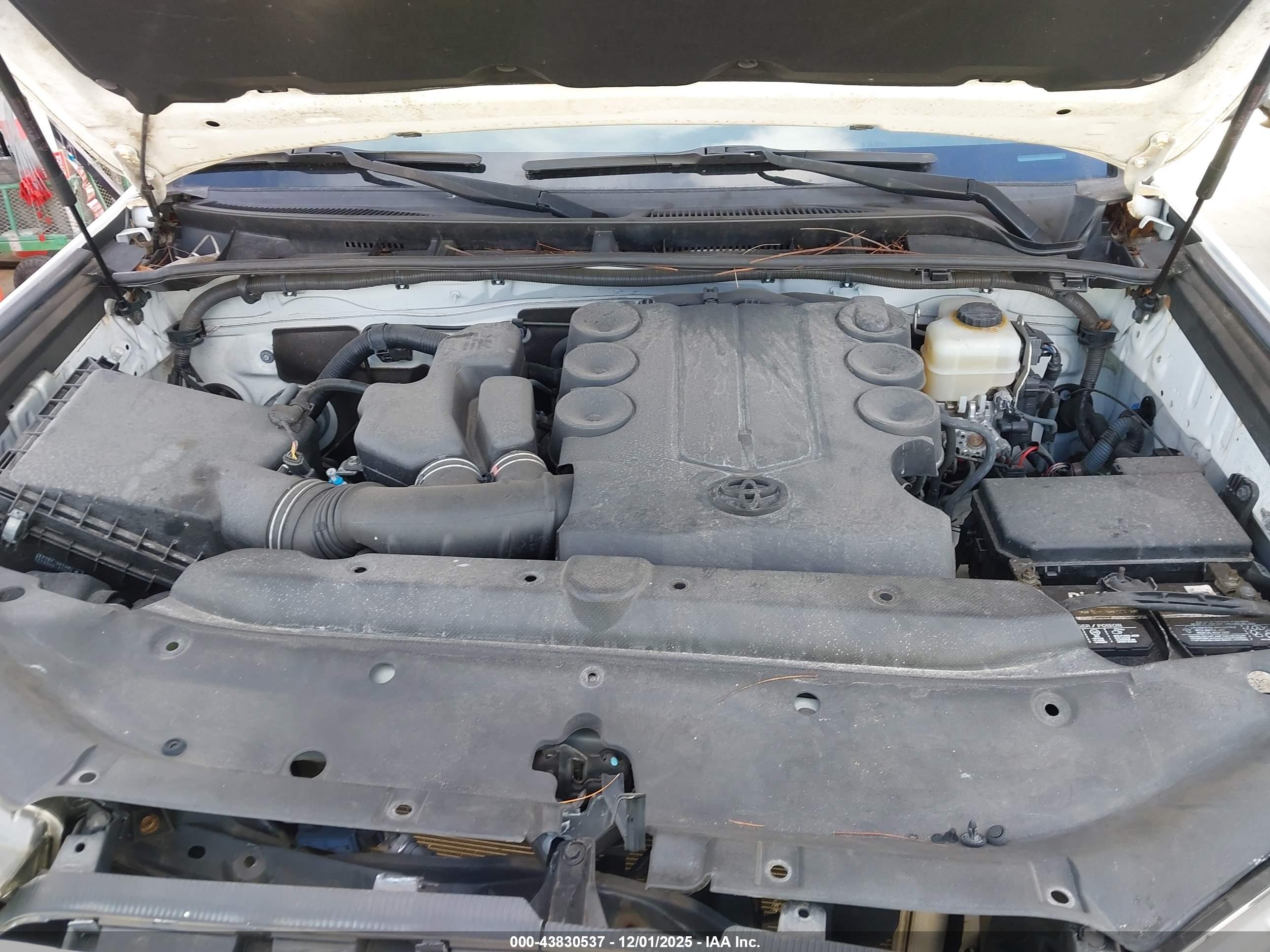 TOYOTA 4RUNNER image 10