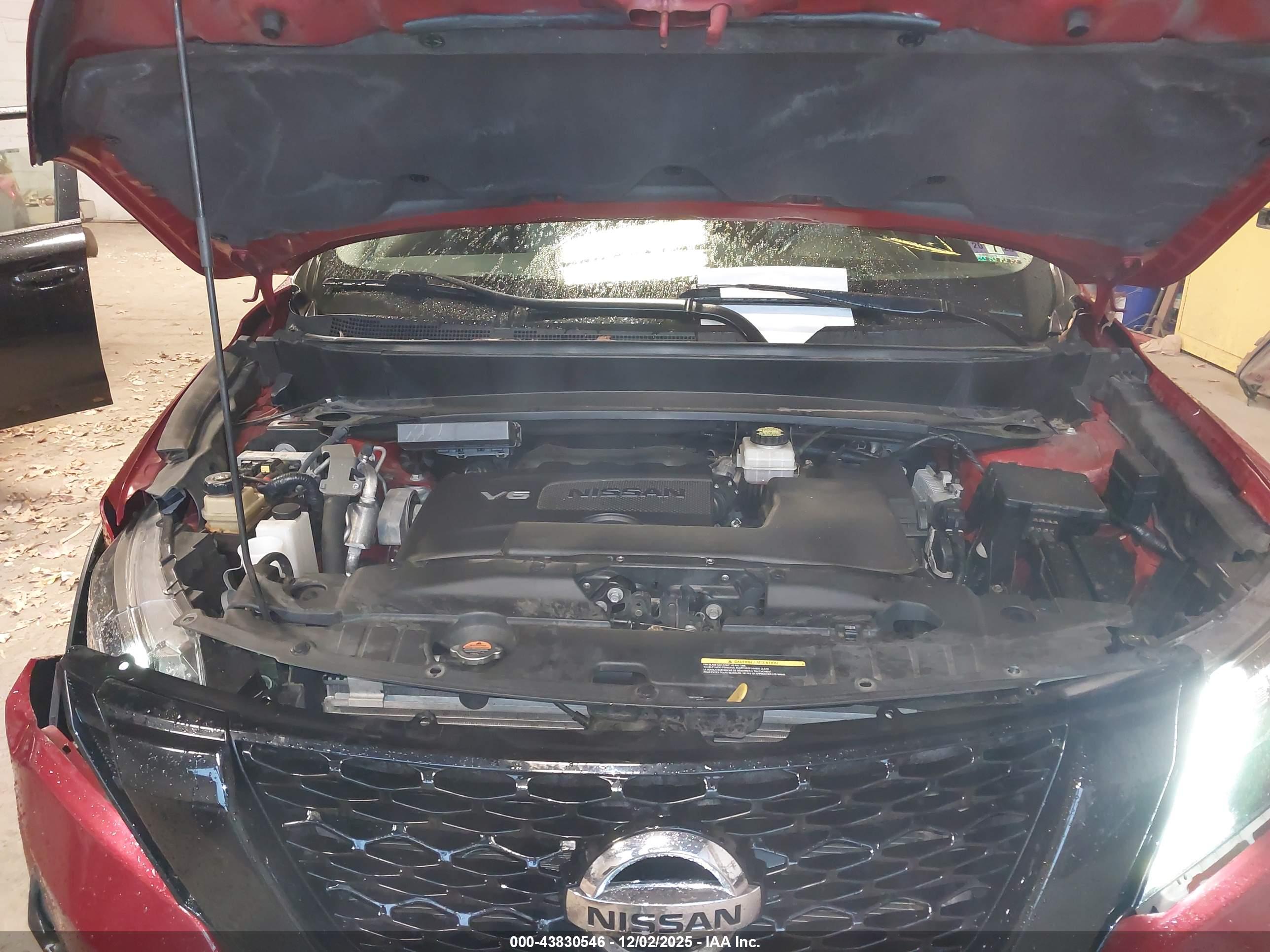 NISSAN PATHFINDER image 10