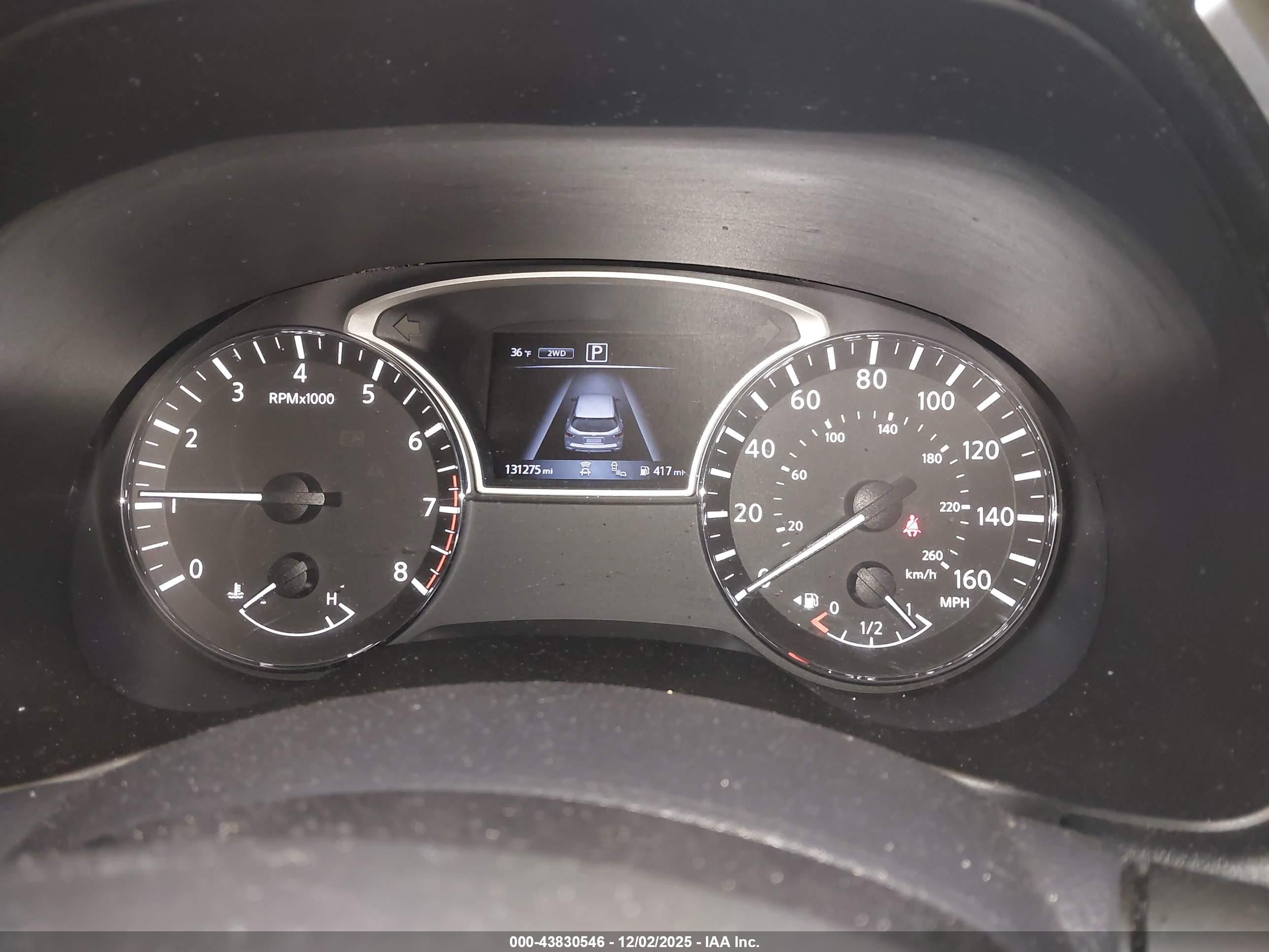 NISSAN PATHFINDER image 7