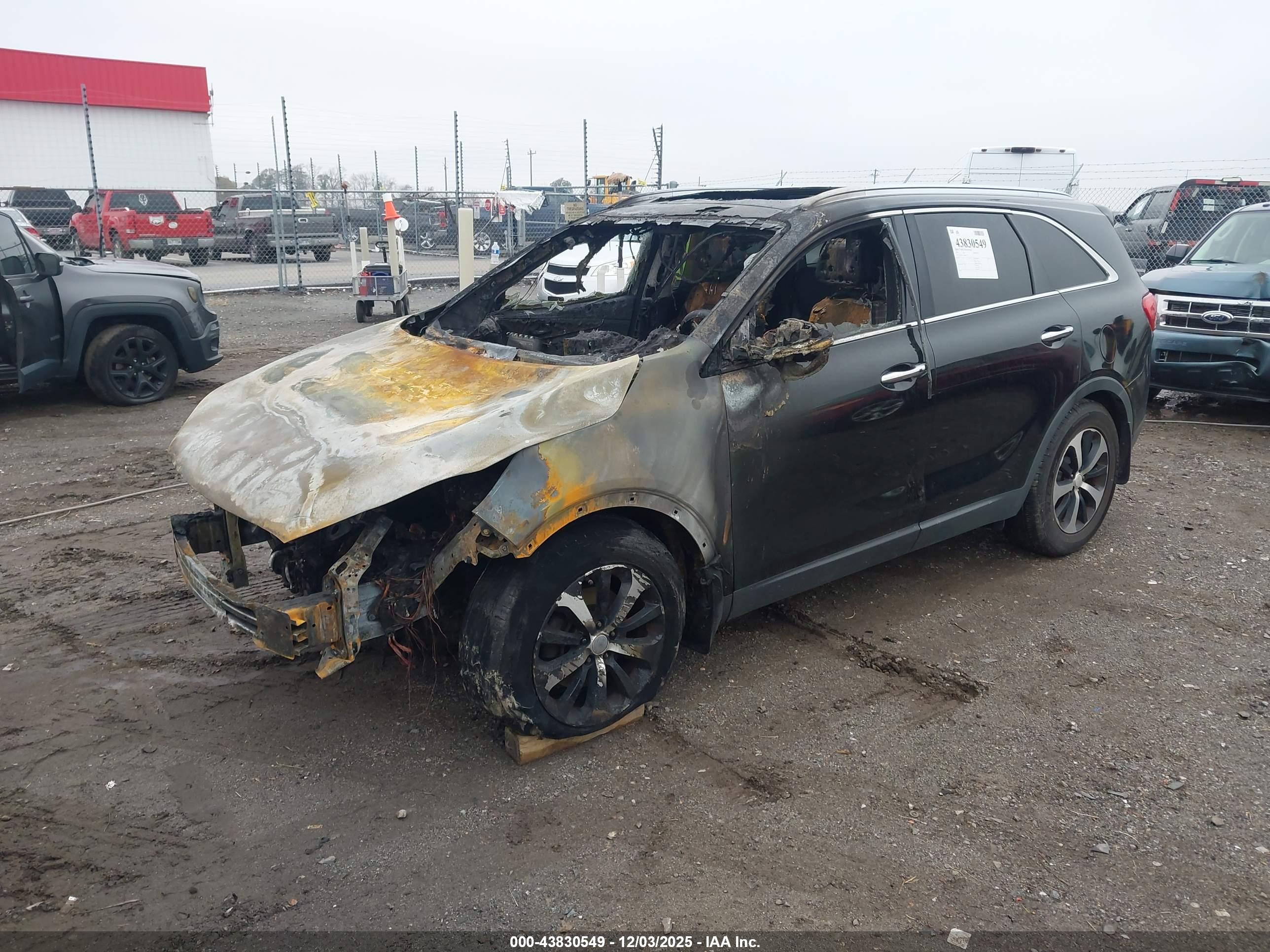KIA SORENTO image 2