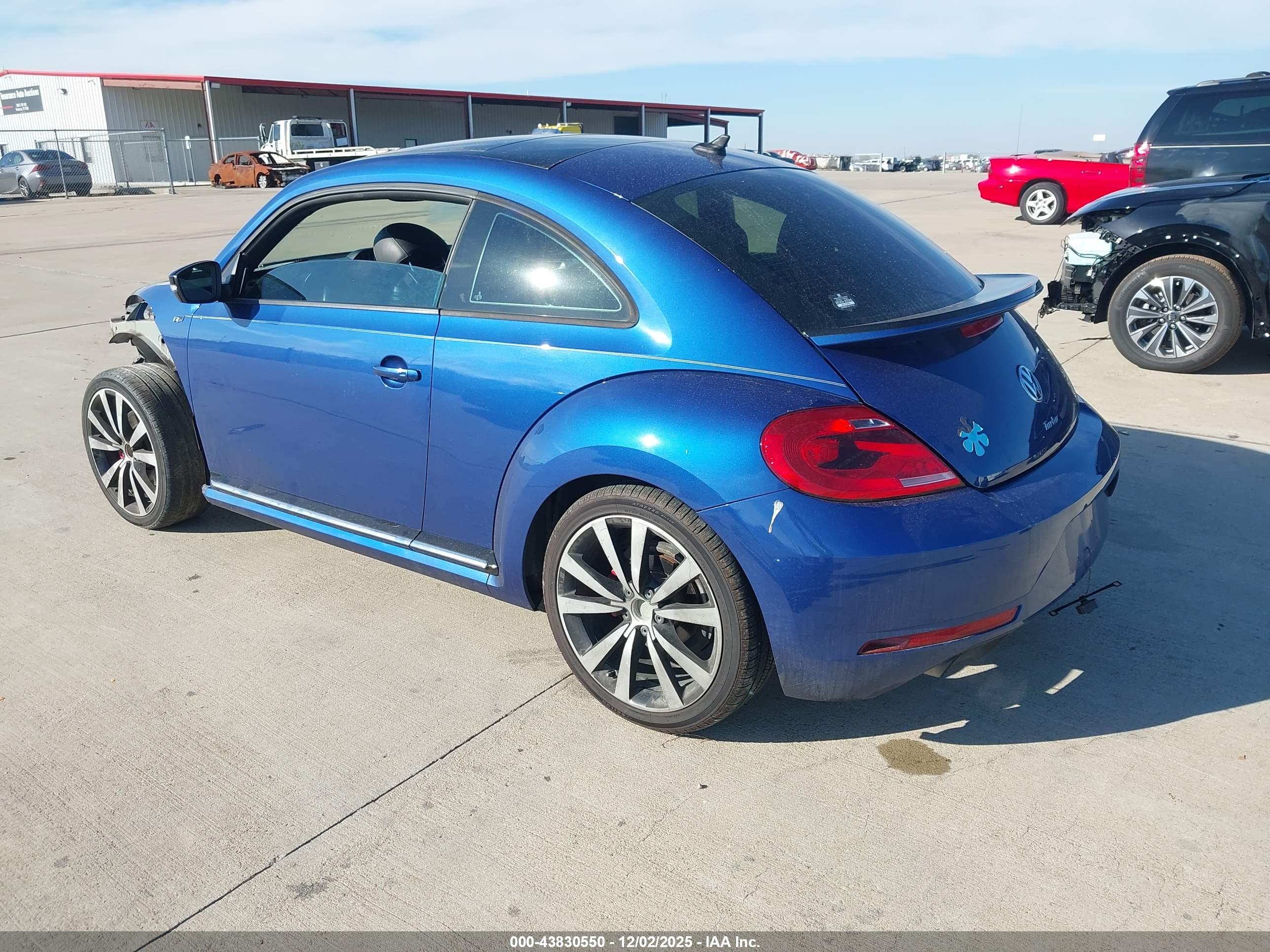 VOLKSWAGEN BEETLE image 3