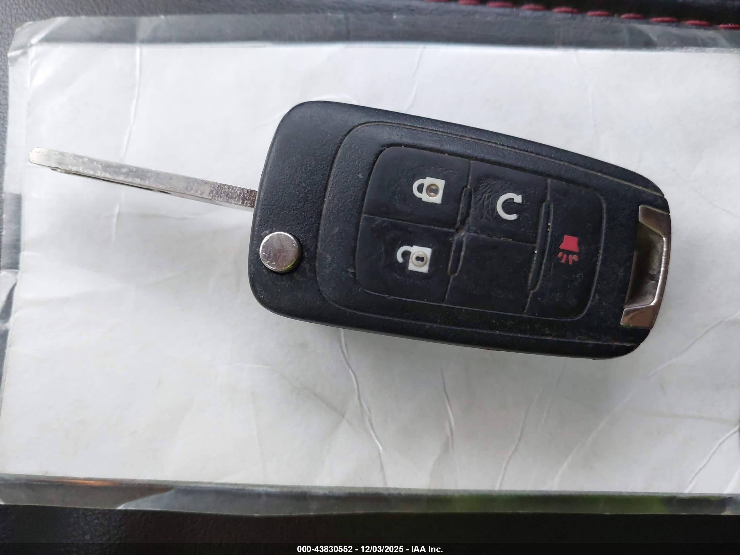 CHEVROLET EQUINOX image 11
