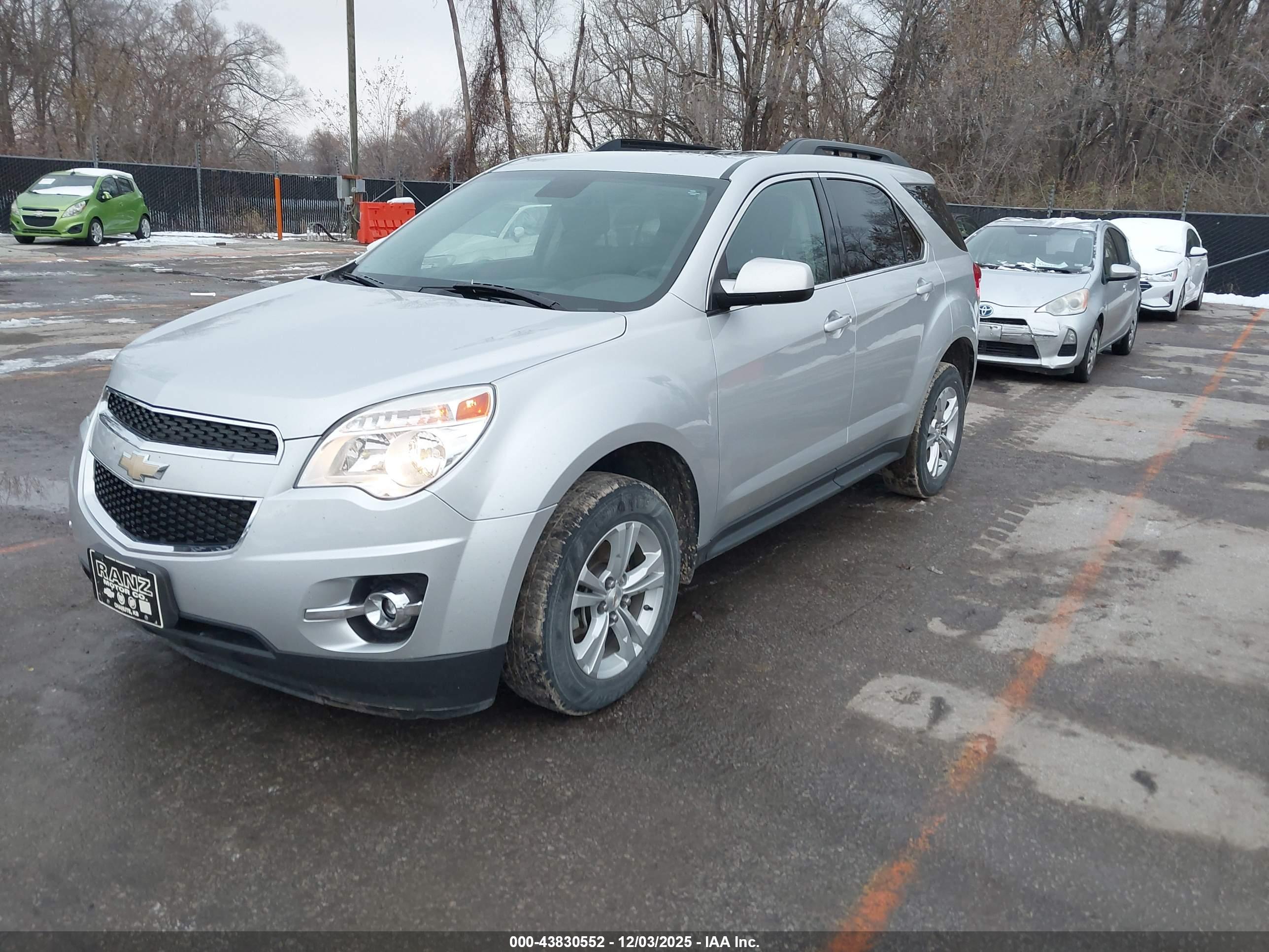 CHEVROLET EQUINOX image 2